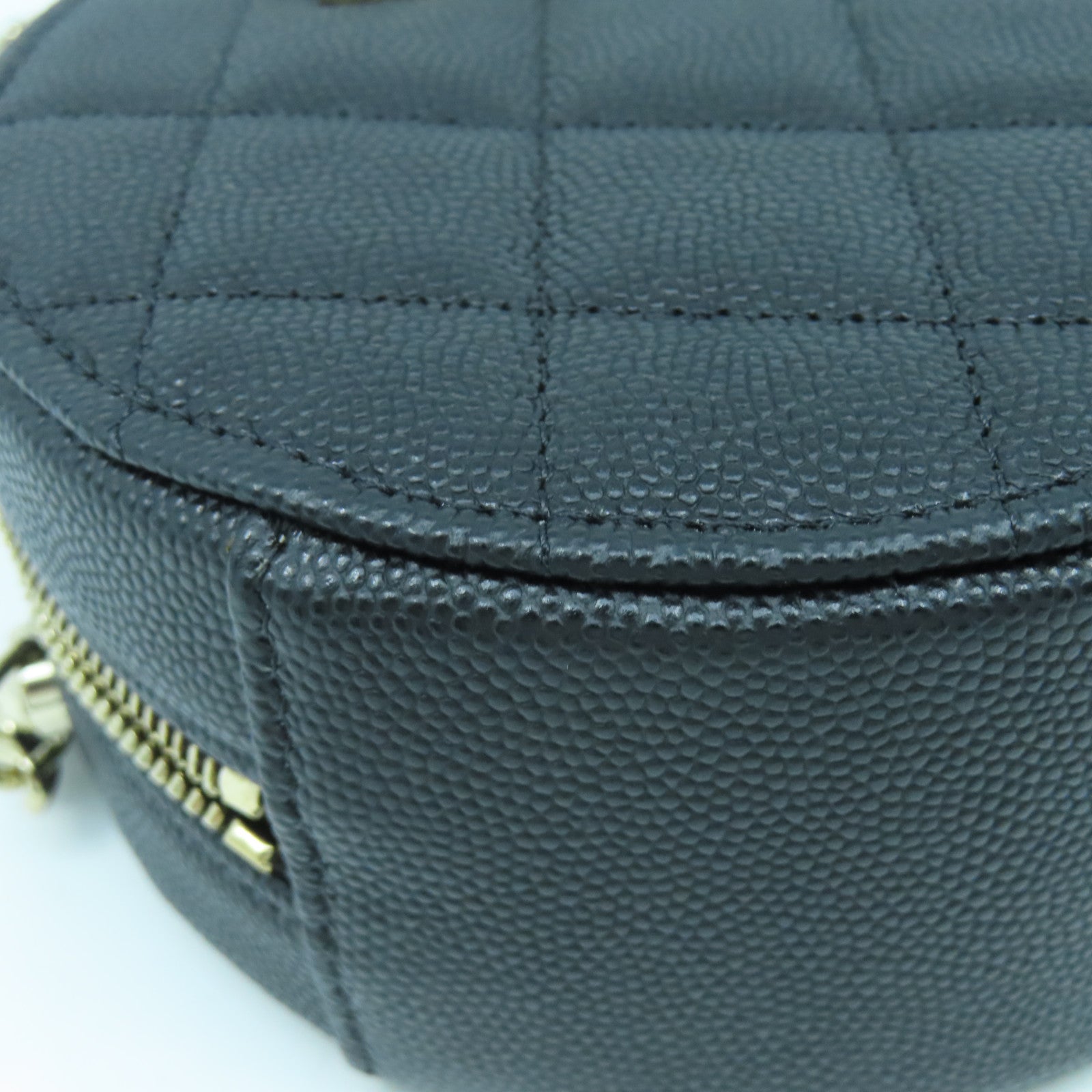 CHANEL 【激減優惠】菱格Caviar皮革Round Chain Shoulder Bag金扣鏈帶肩背袋黑色