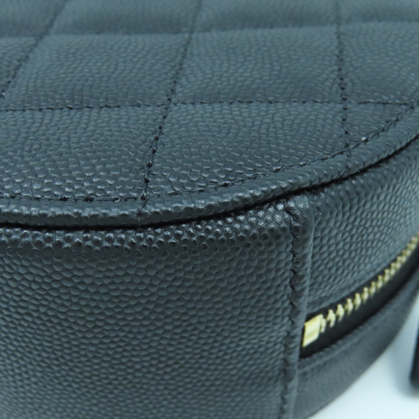 CHANEL 【激減優惠】菱格Caviar皮革Round Chain Shoulder Bag金扣鏈帶肩背袋黑色