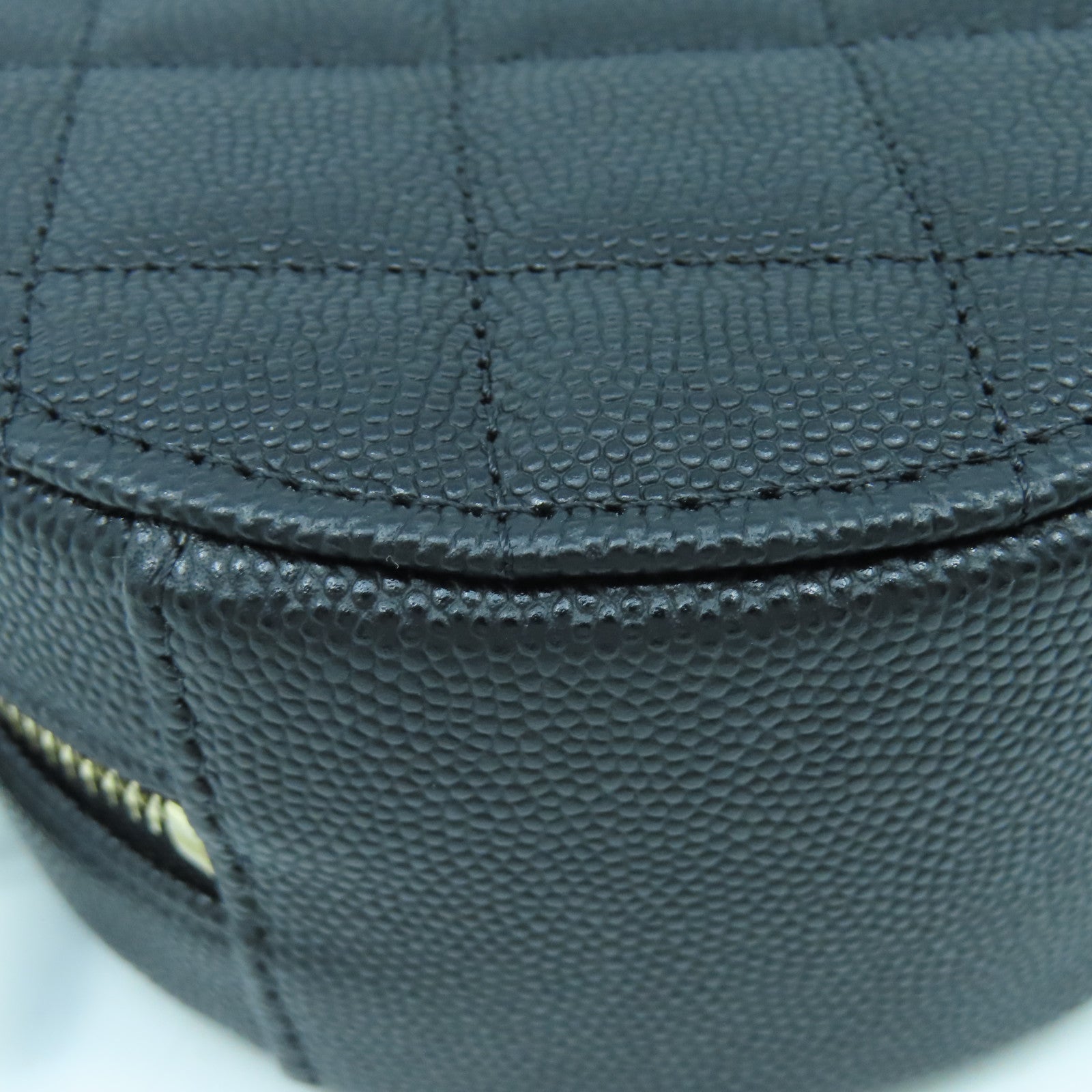 CHANEL 【激減優惠】菱格Caviar皮革Round Chain Shoulder Bag金扣鏈帶肩背袋黑色