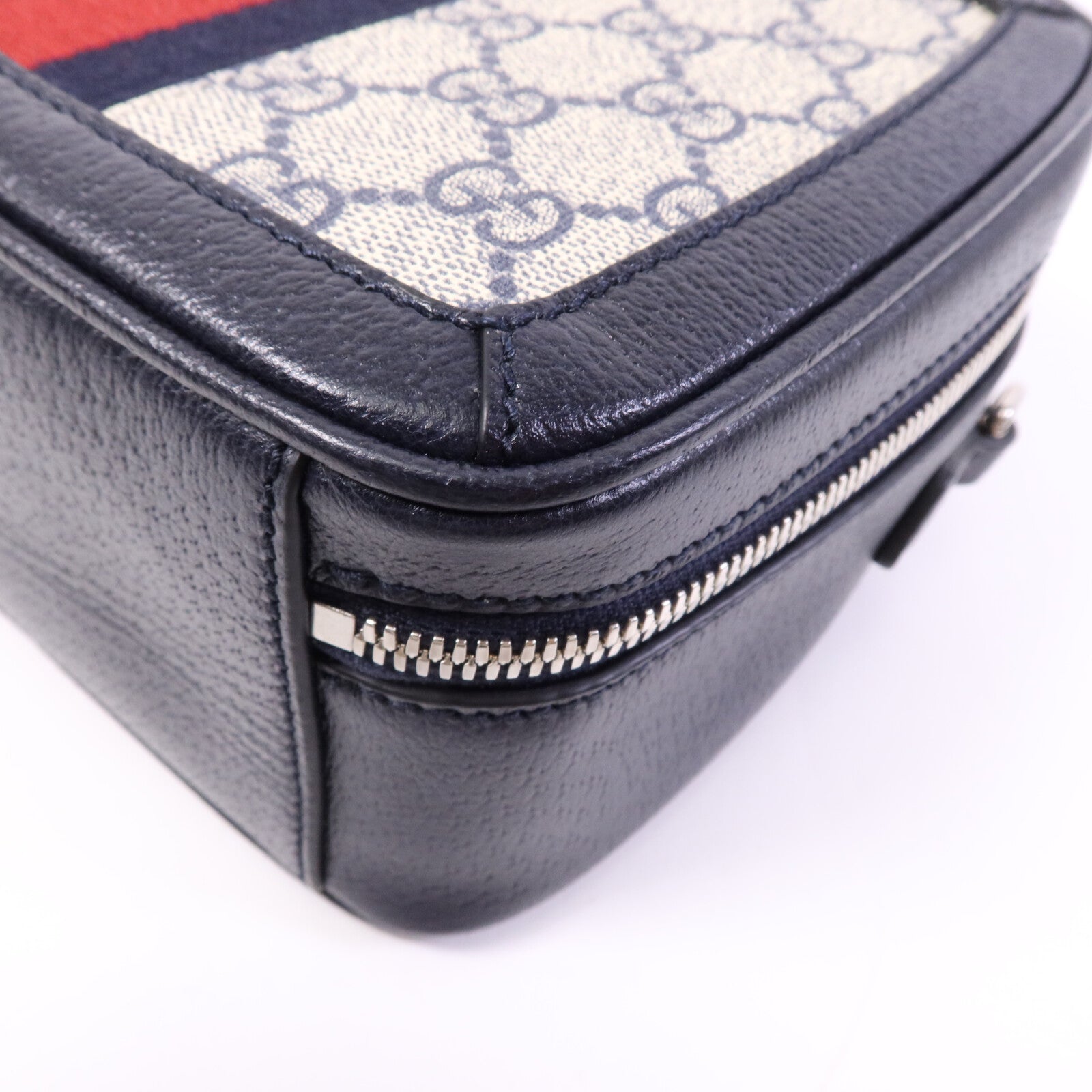 GUCCI 塗層帆布Ophidia GG銀扣手挽肩背兩用袋