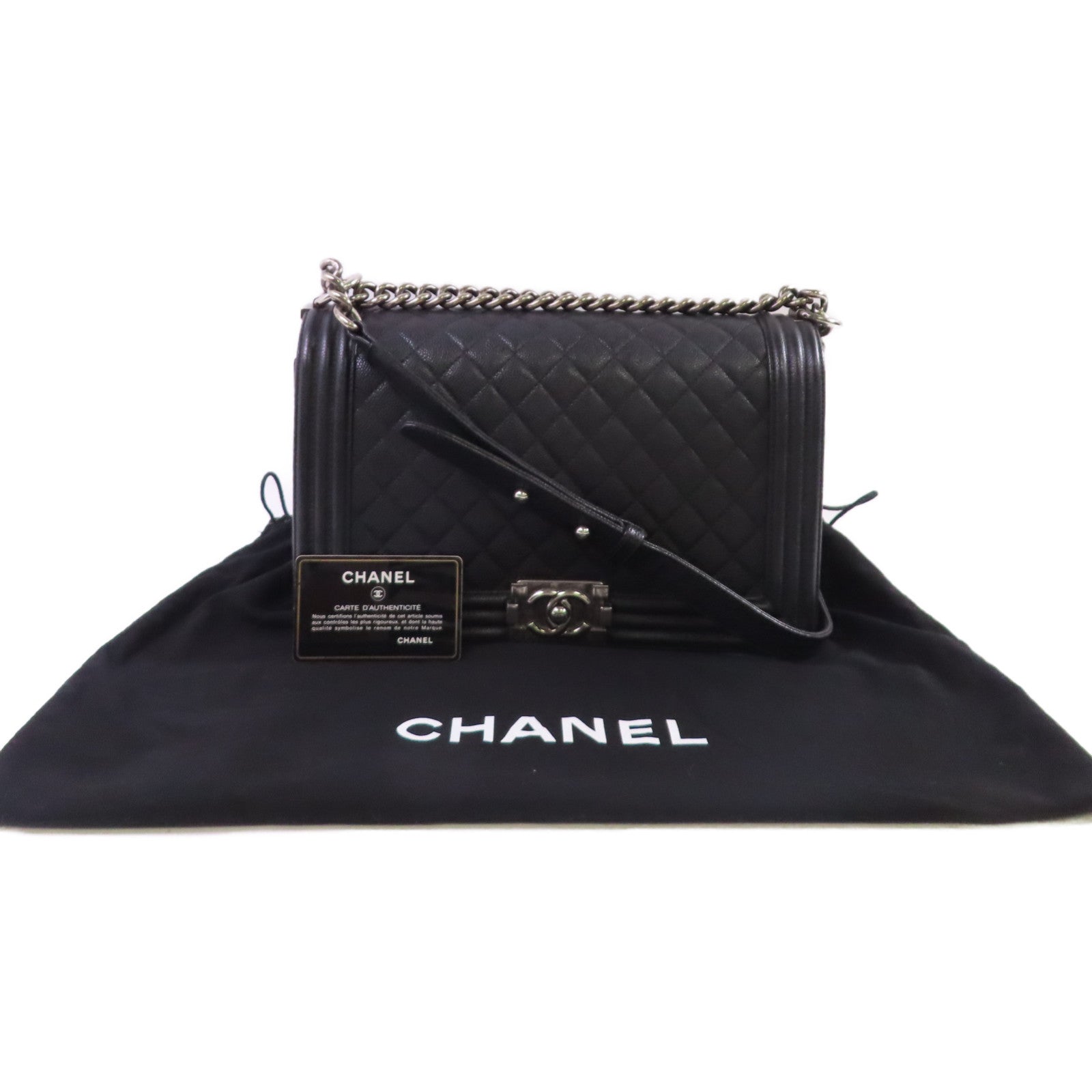 CHANEL 菱格Caviar皮革Boy Chanel Large銀扣鏈帶肩背袋黑色