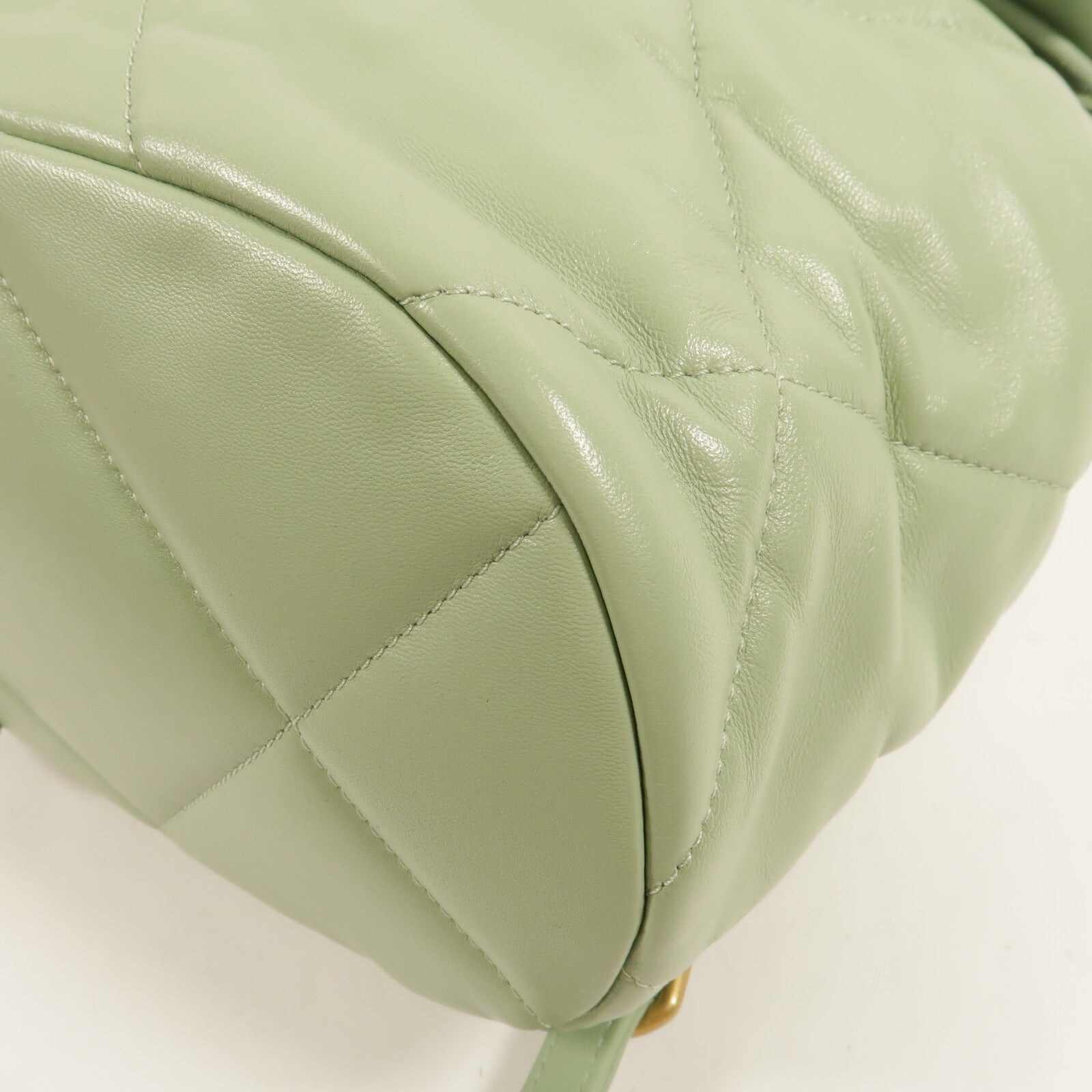 CHANEL 羊皮皮革C19 Backpack鏈帶背包