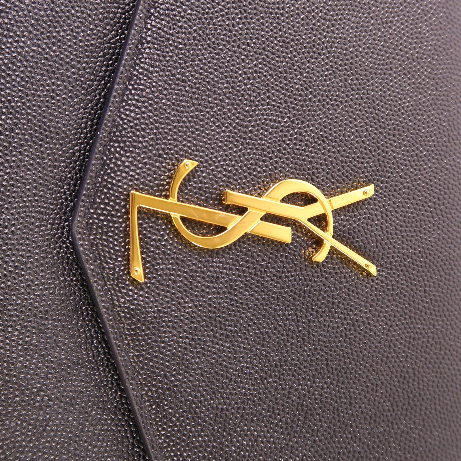 YVES SAINT LAURENT 【激減優惠】牛皮皮革Shoulder Bag金扣肩背袋