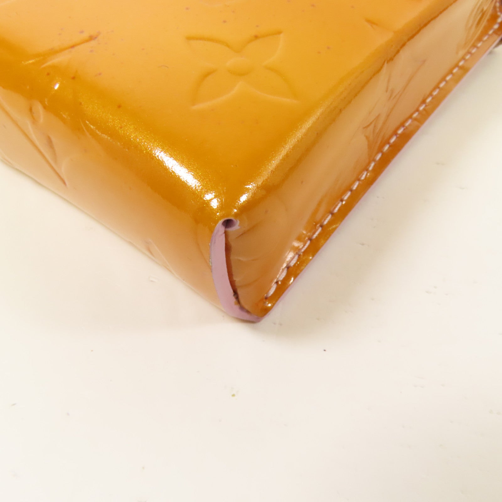 LOUIS VUITTON Monogram Vernis Cigarette Case金扣肩背袋