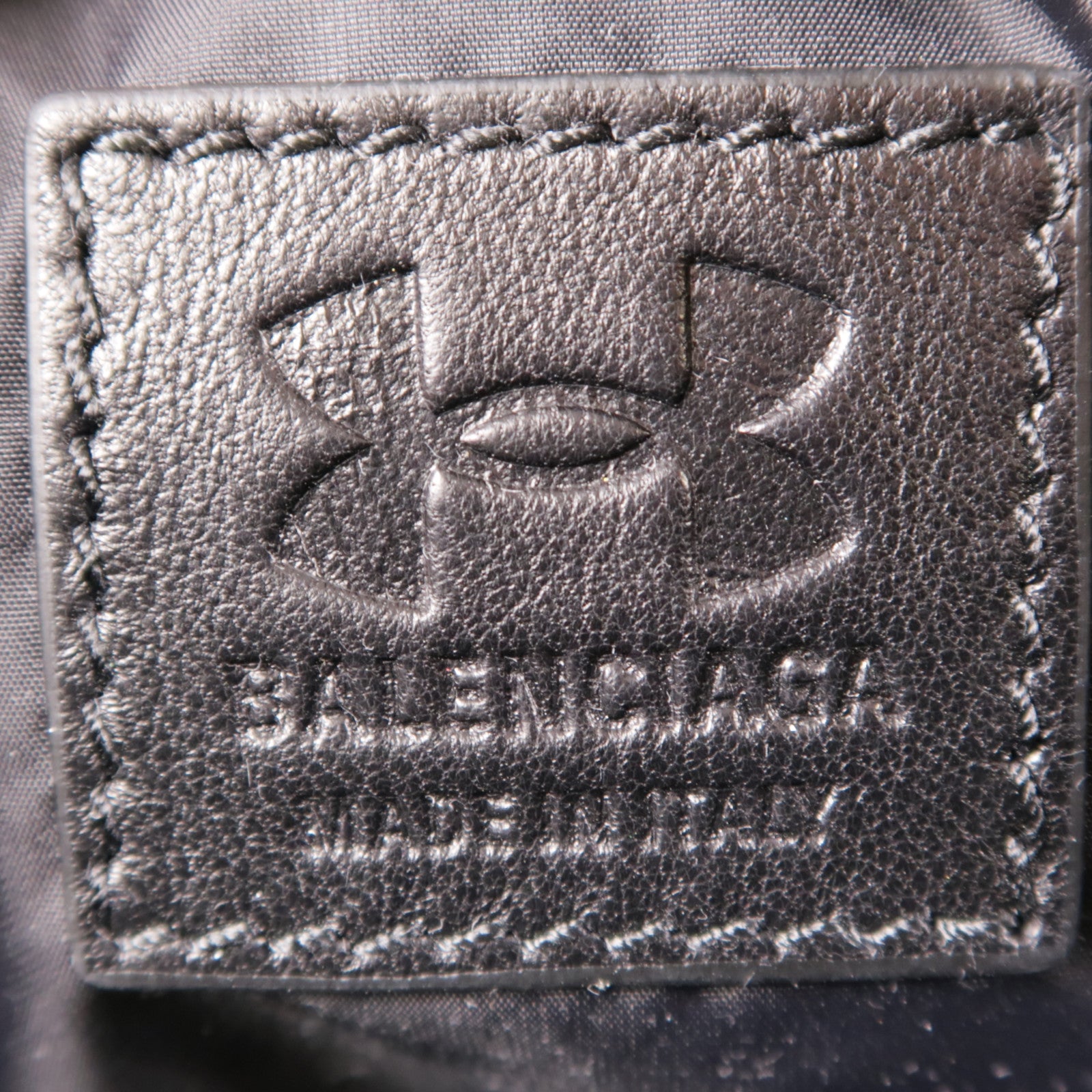 BALENCIAGA 皮革Under Armour肩背袋