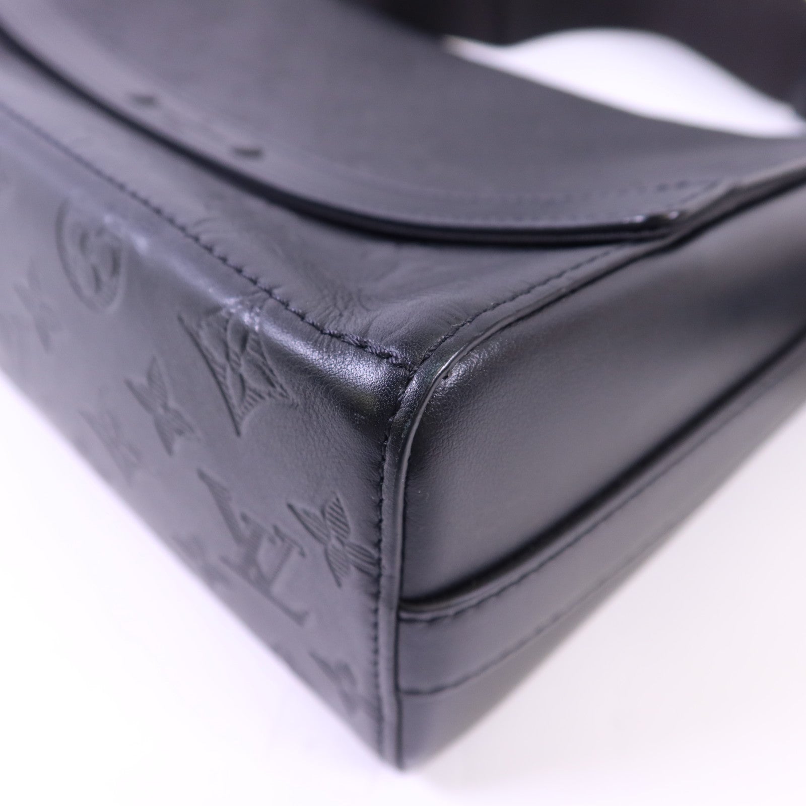 LOUIS VUITTON Monogram Shadow Sprinter Messenger肩背袋
