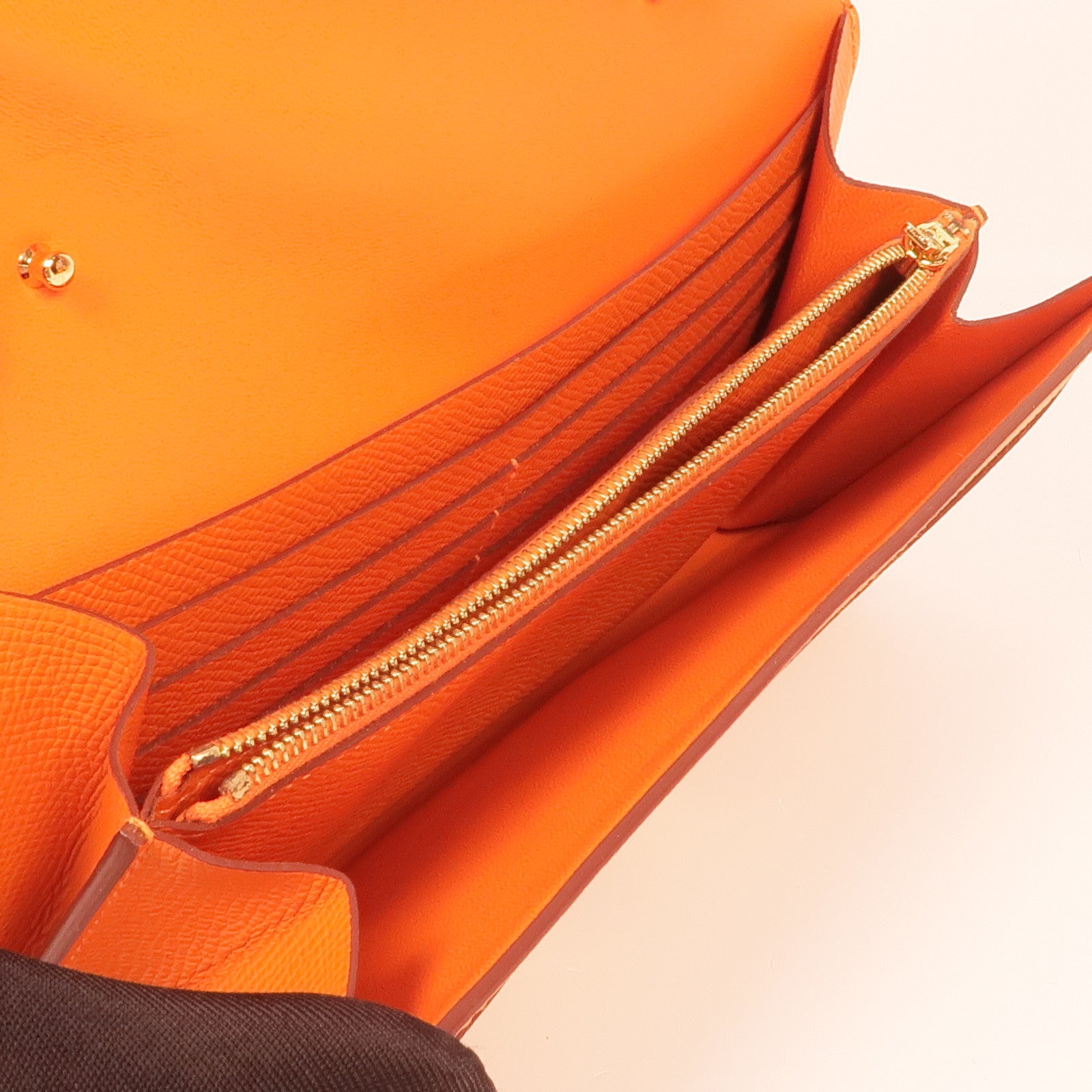 HERMES Epsom皮革Cosntance To Go金扣肩背袋Orange