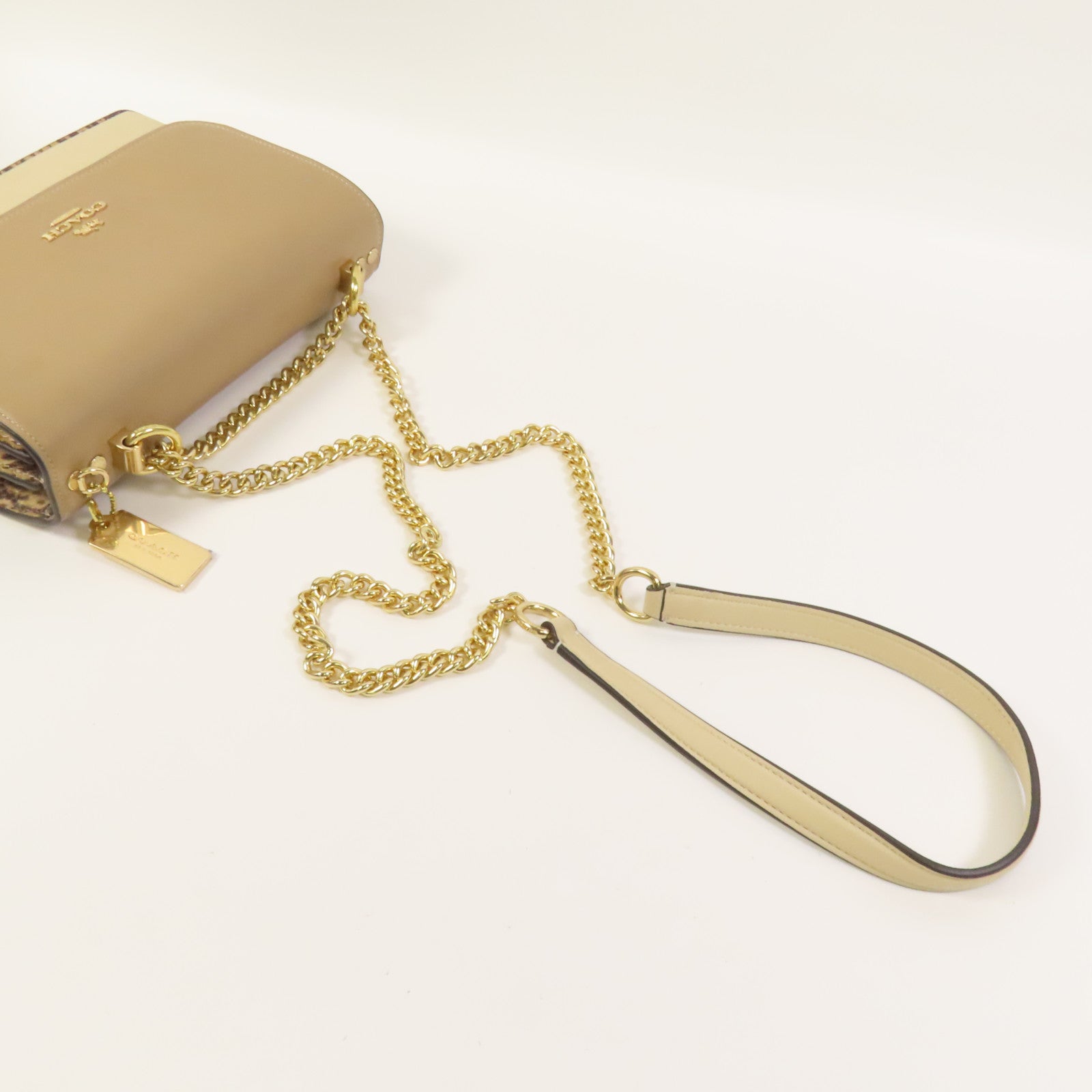 COACH 牛皮皮革Shoulder Bag金扣肩背袋