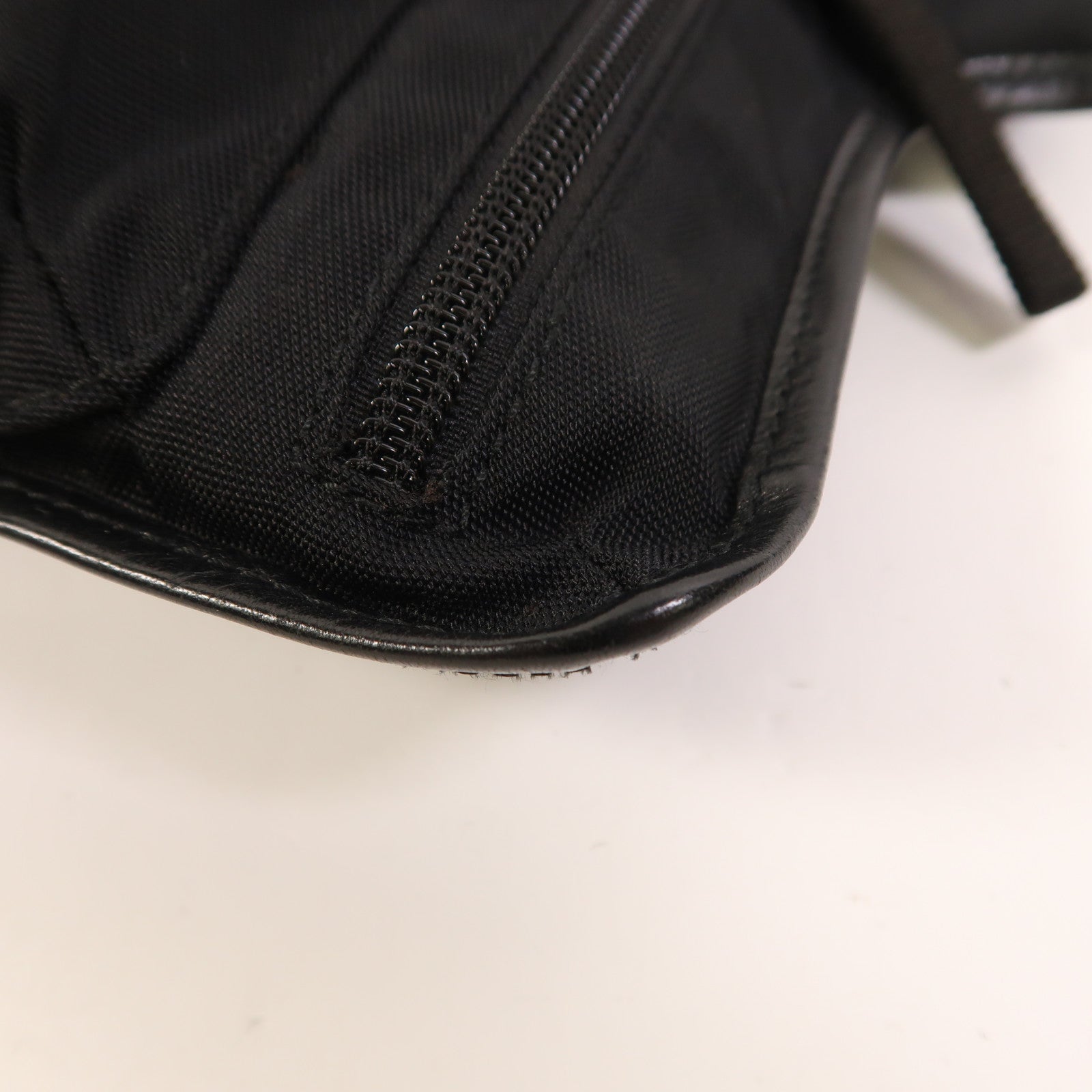 GUCCI 帆布Waist Bag銀扣腰包
