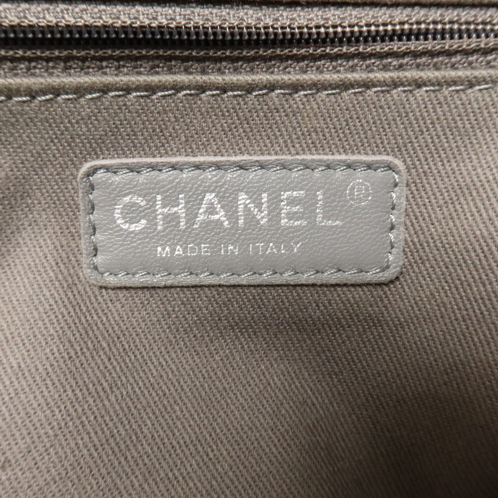 CHANEL 牛皮皮革Chain Shoulder Bag鏈帶肩背袋