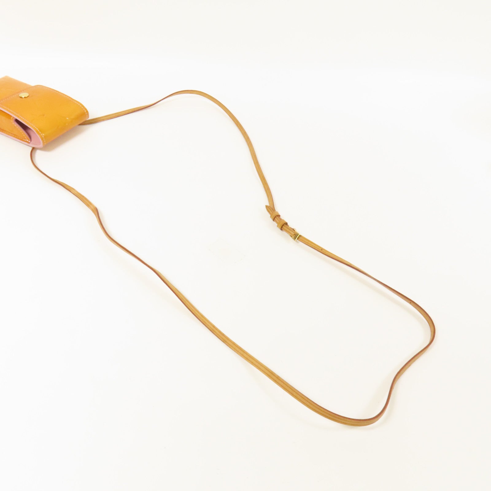 LOUIS VUITTON Monogram Vernis Cigarette Case金扣肩背袋