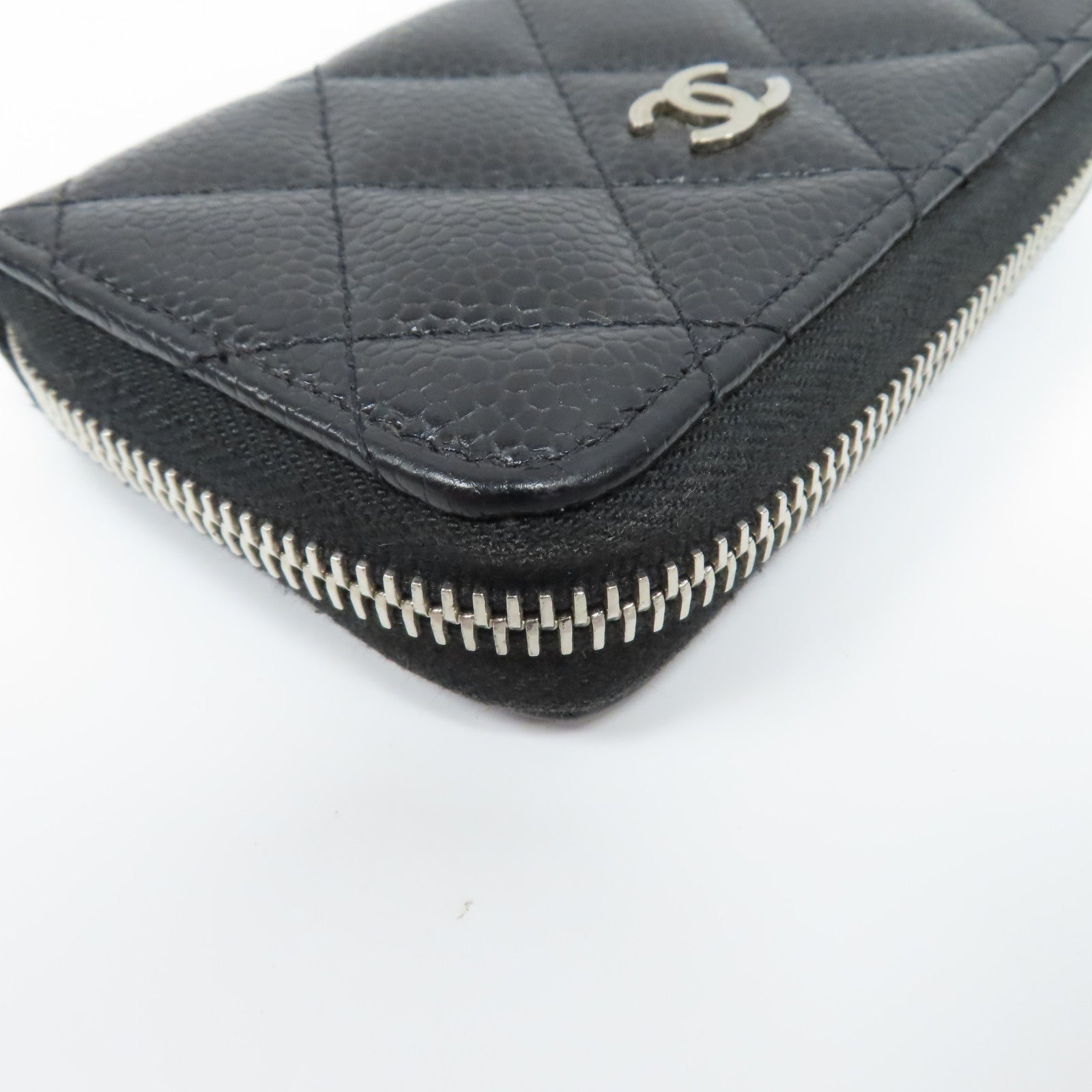 CHANEL 菱格牛皮皮革Coin Case銀扣零錢包黑色