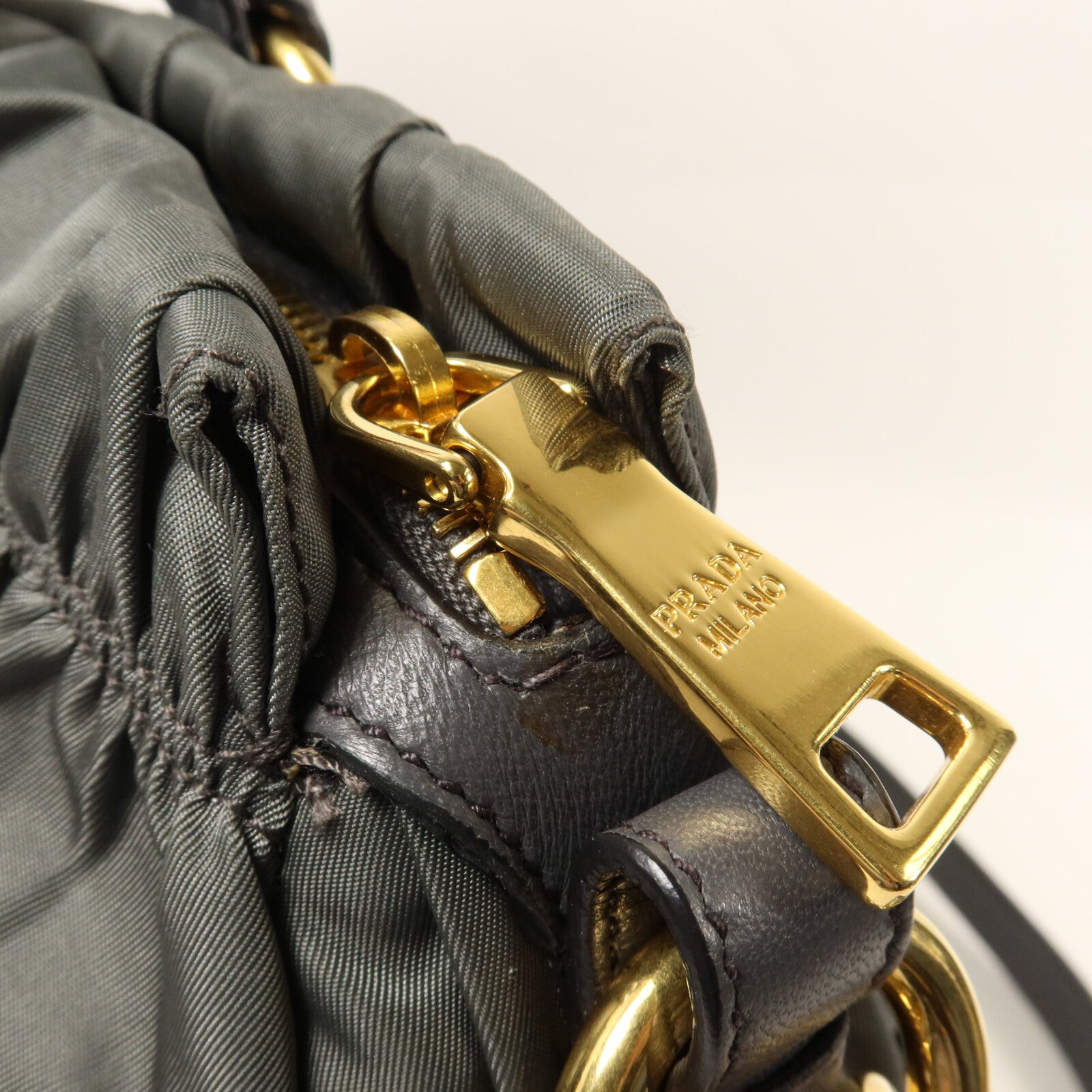 PRADA 尼龍Gaufre手挽肩背兩用袋