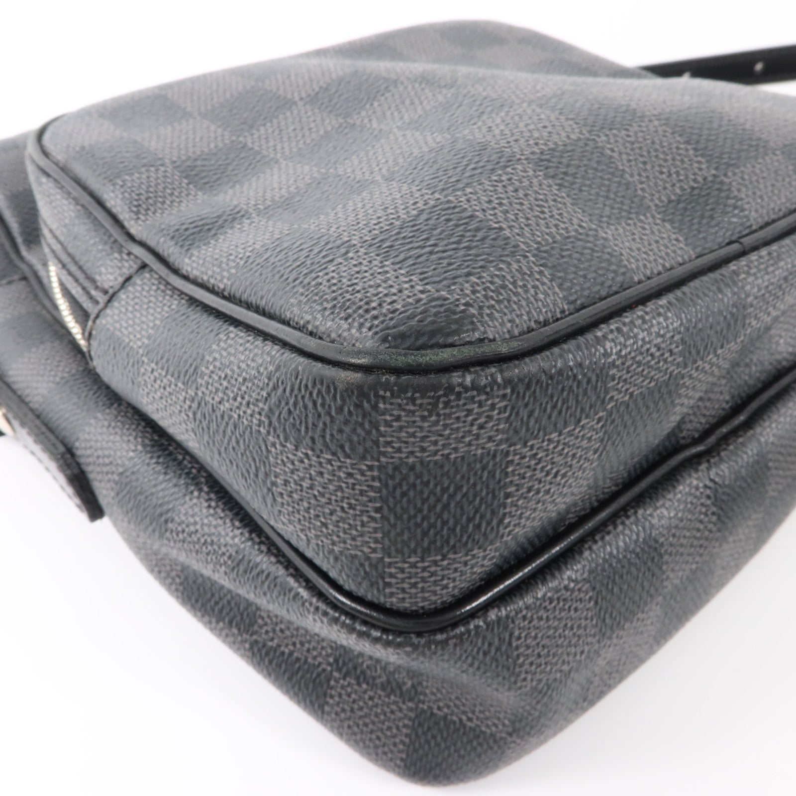 LOUIS VUITTON Damier Graphite Rem肩背袋