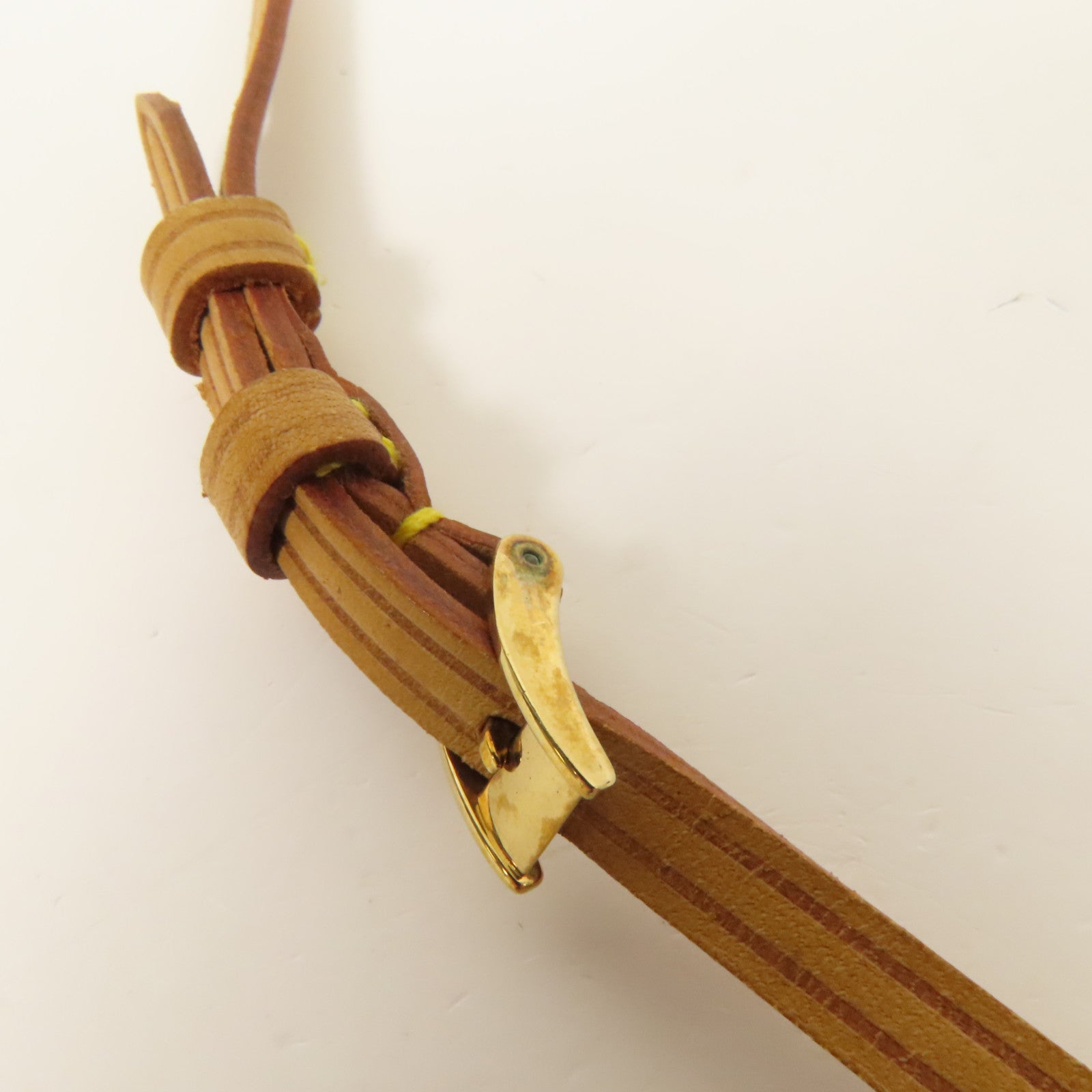 LOUIS VUITTON Monogram Vernis Cigarette Case金扣肩背袋