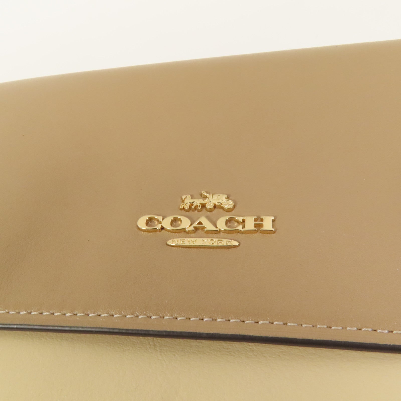 COACH 牛皮皮革Shoulder Bag金扣肩背袋