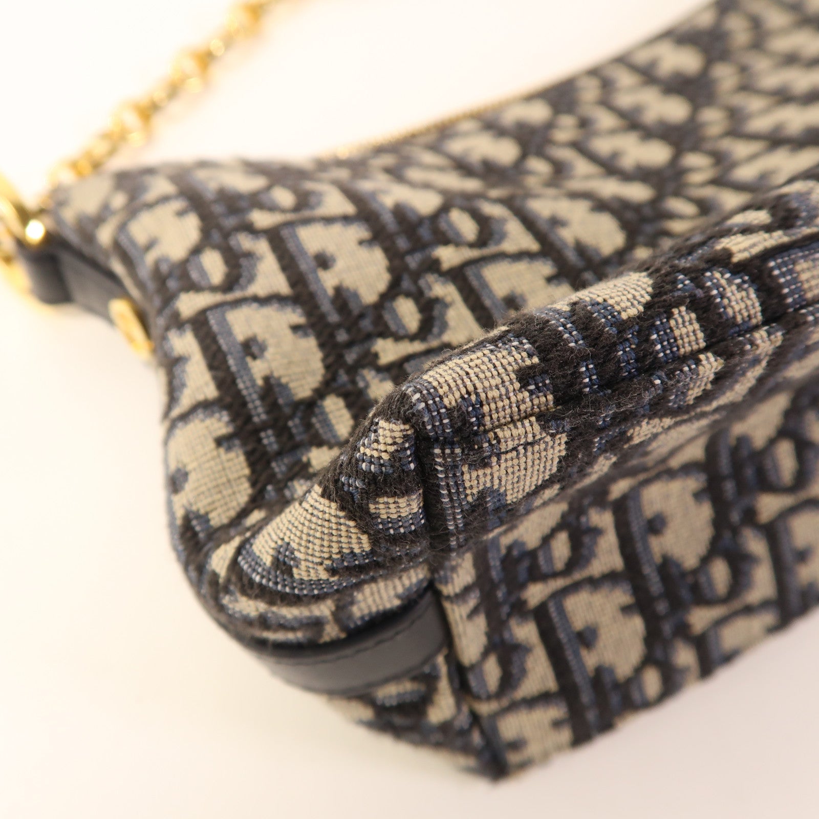 Dior 帆布Chain Shoulder Bag金扣肩背袋