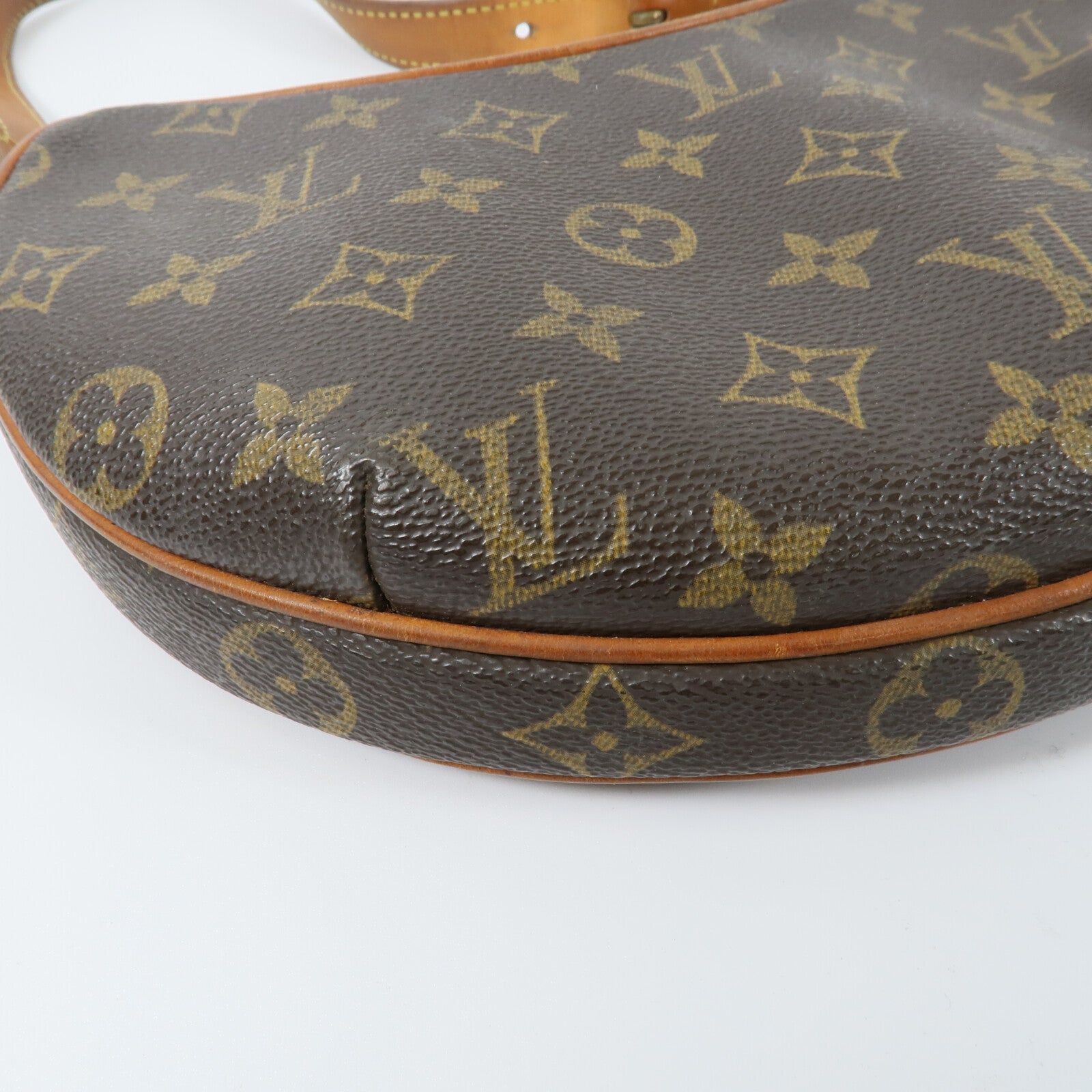 LOUIS VUITTON Monogram Pochette Croissant肩背袋
