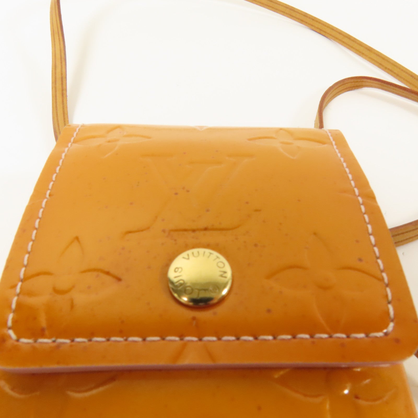 LOUIS VUITTON Monogram Vernis Cigarette Case金扣肩背袋