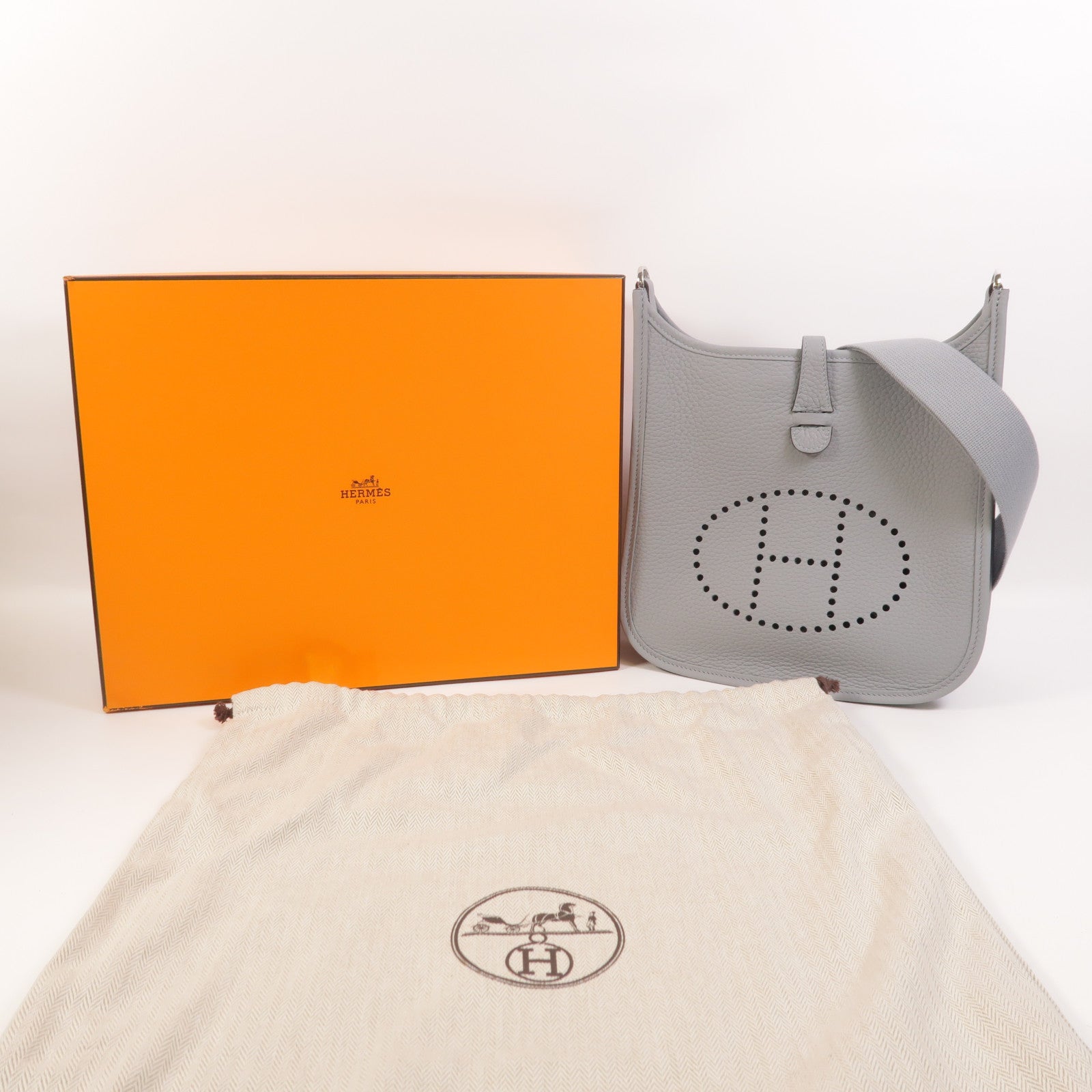 HERMES Clemence皮革Evelyne 23肩背袋Gris Pantin