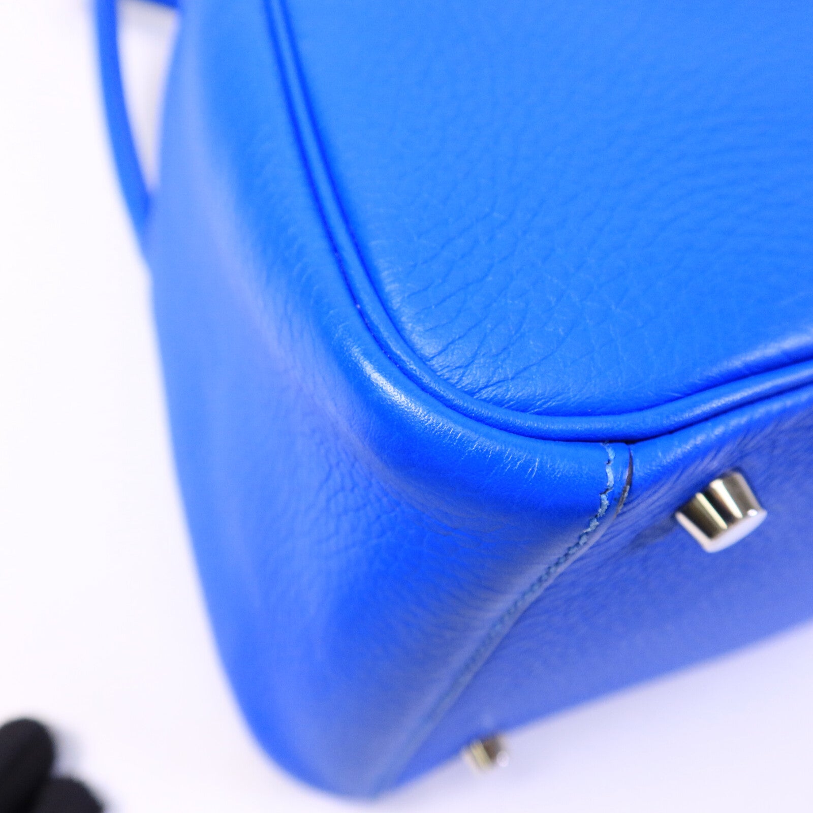 HERMES Clemence皮革Lindy 30肩背袋