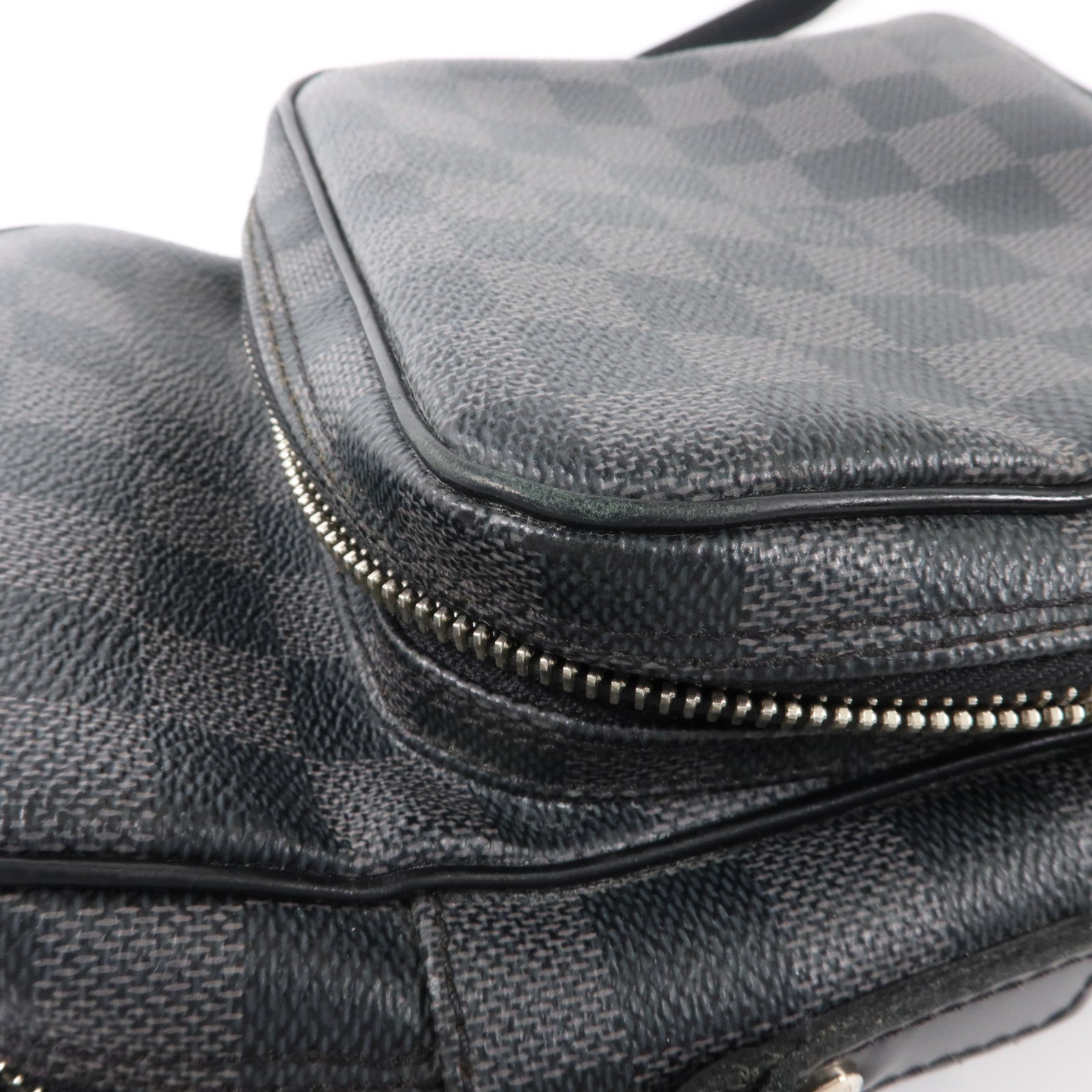 LOUIS VUITTON Damier Graphite Rem肩背袋