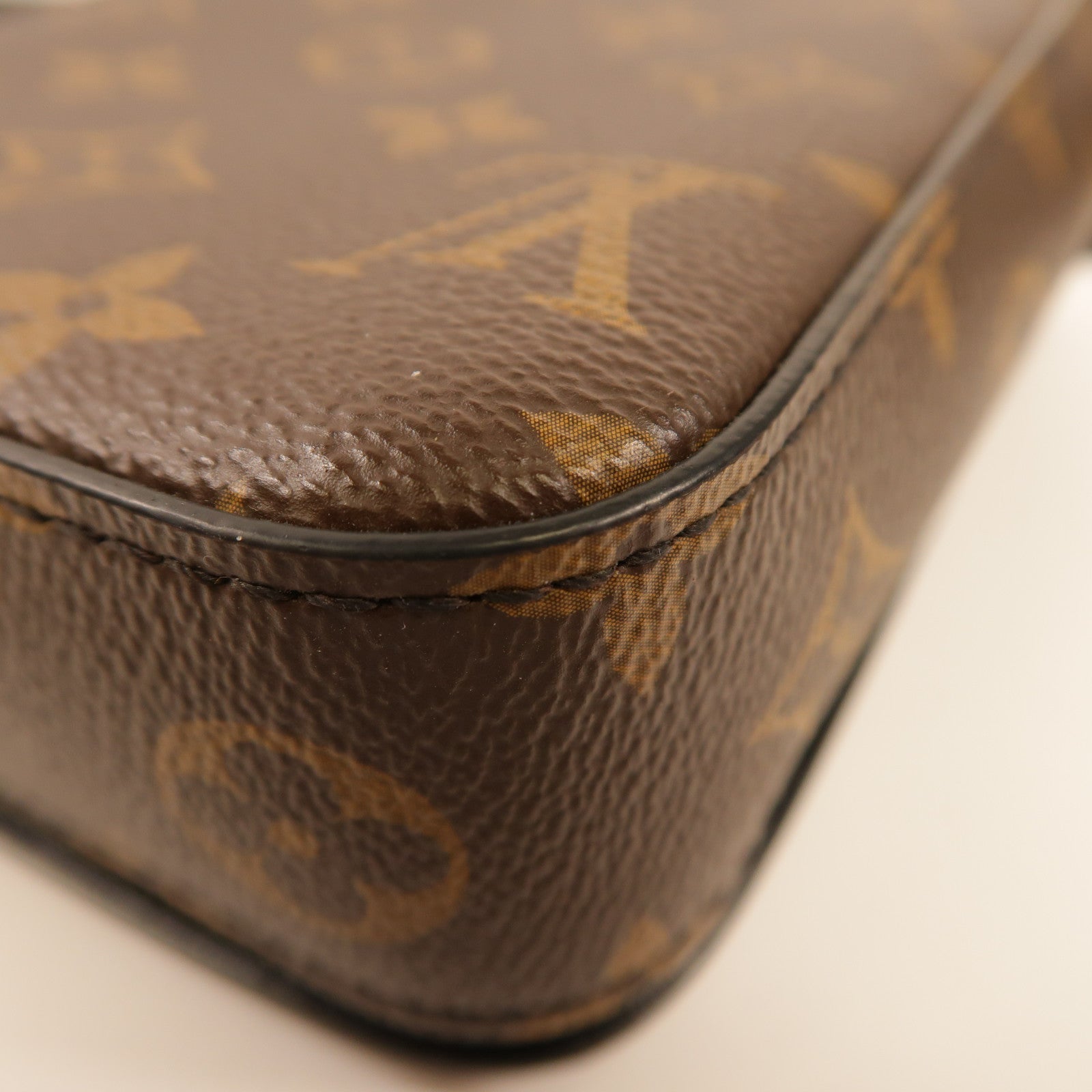 LOUIS VUITTON Monogram S-Lock肩背袋