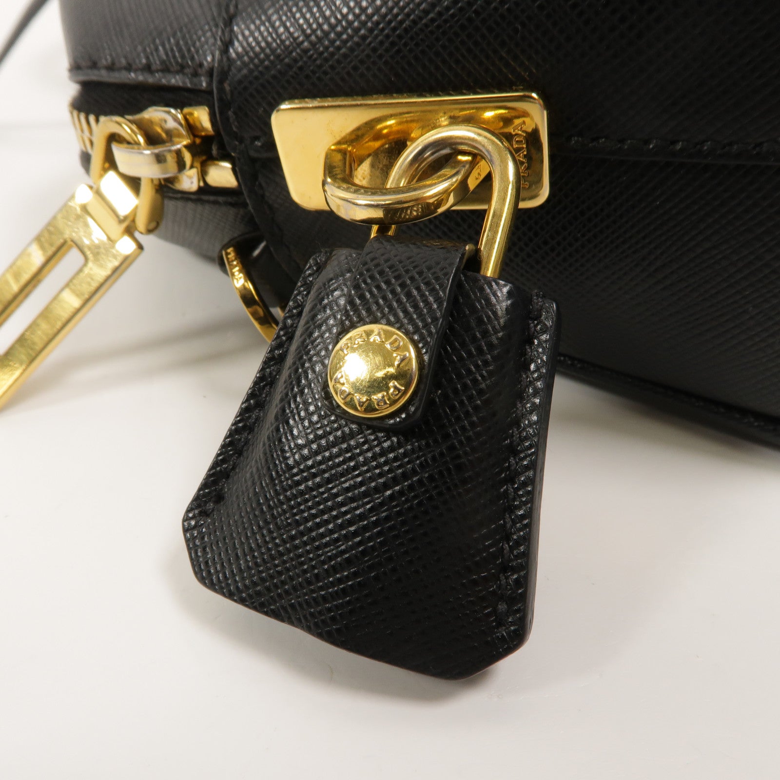 PRADA Saffiano皮革Bauletto手挽肩背兩用袋