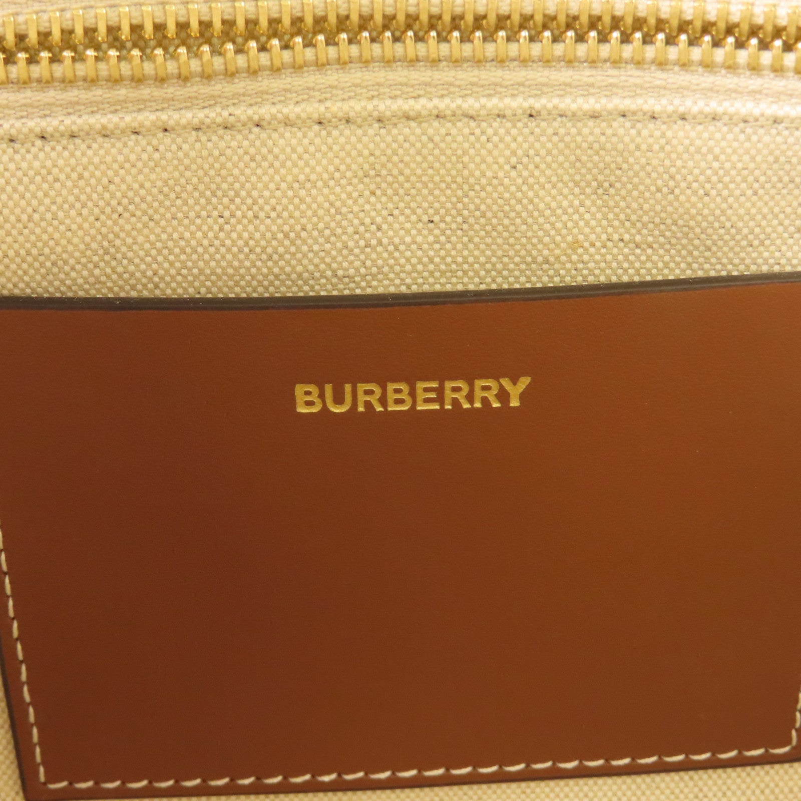 BURBERRY 帆布Freya Tote Bag金扣手挽袋