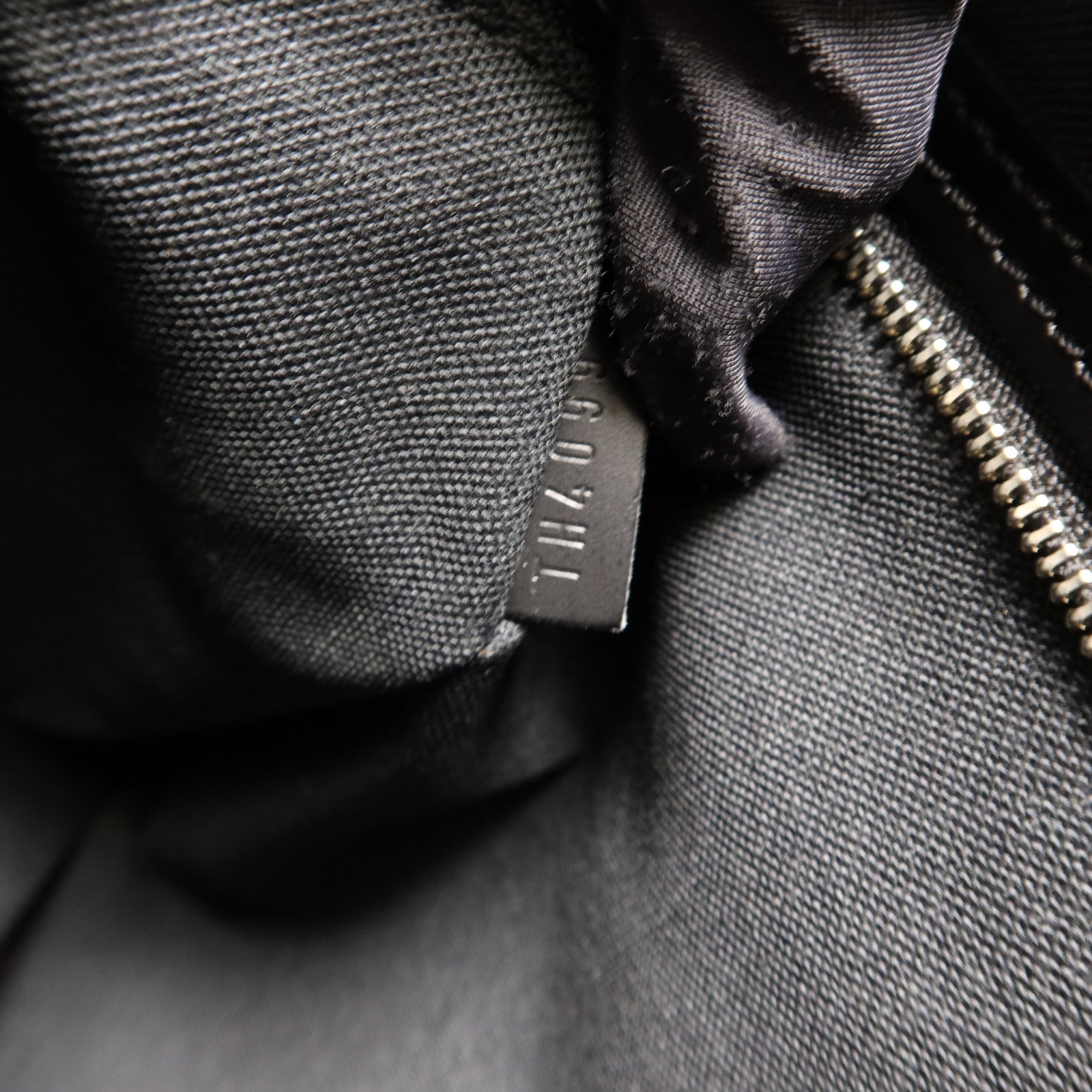 LOUIS VUITTON Damier Graphite Porte Documents Voyage銀扣肩背袋