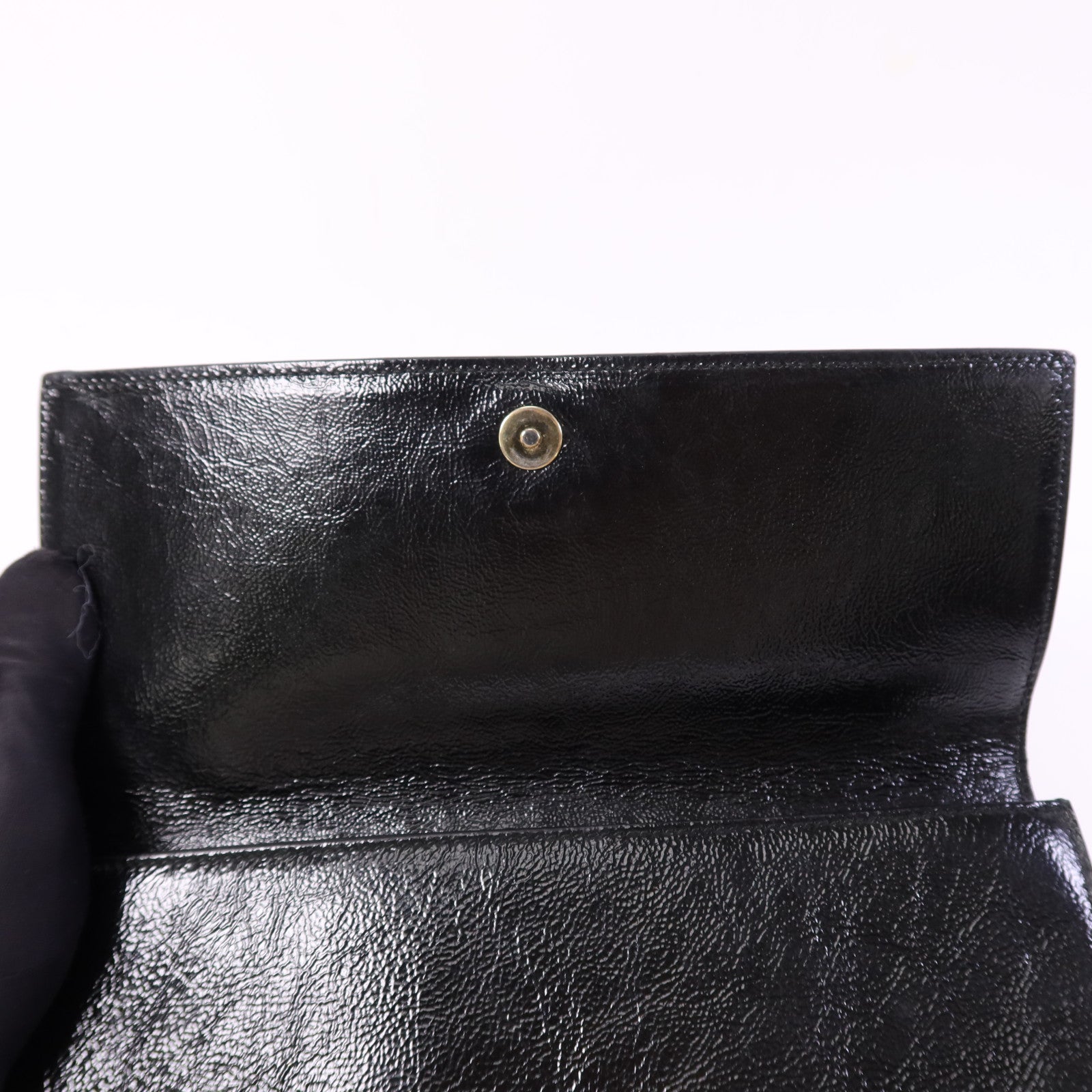YVES SAINT LAURENT 牛皮皮革Clutch金扣手拿包