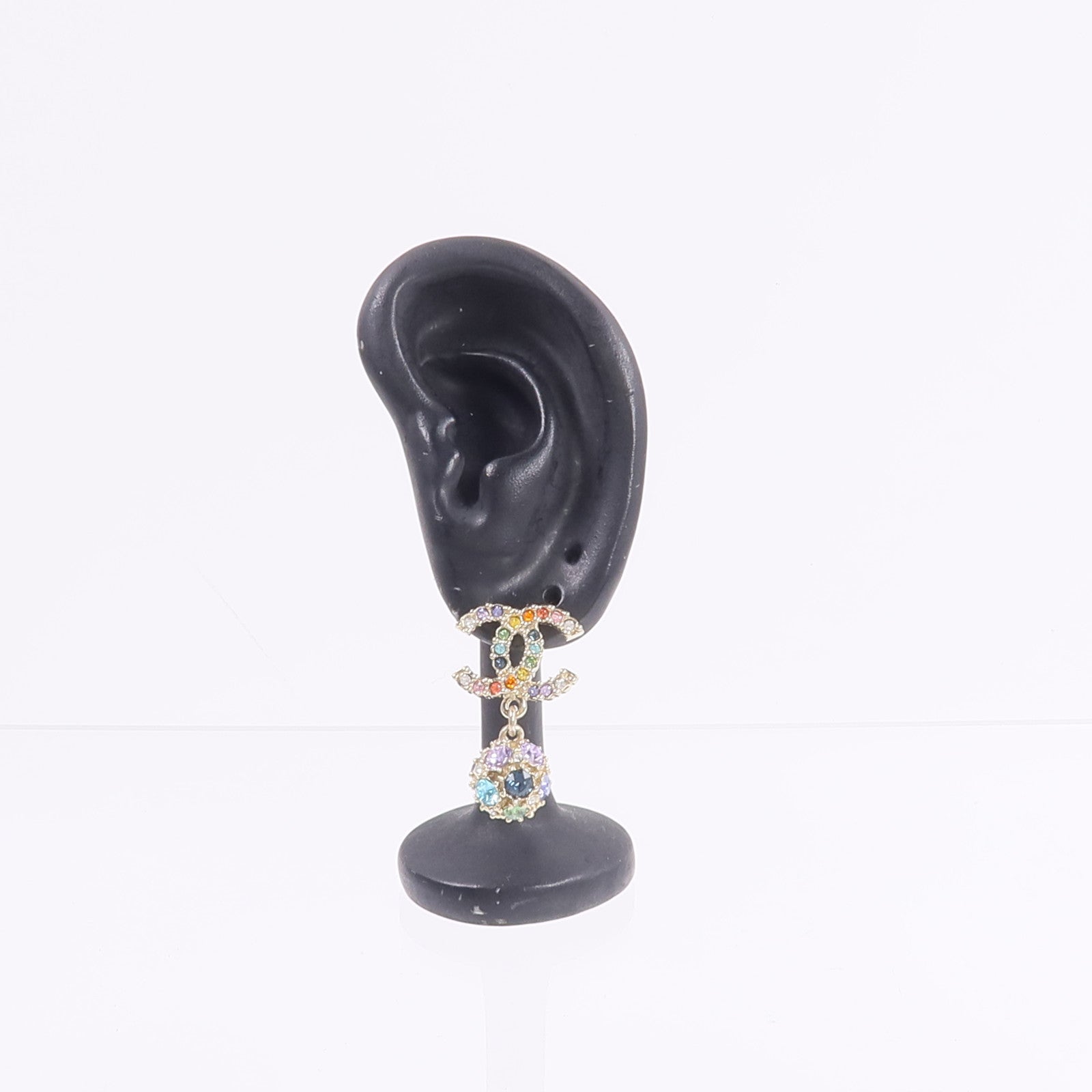 CHANEL 金屬Rainbow Crystal CC Logo Gumdrop Earring耳環