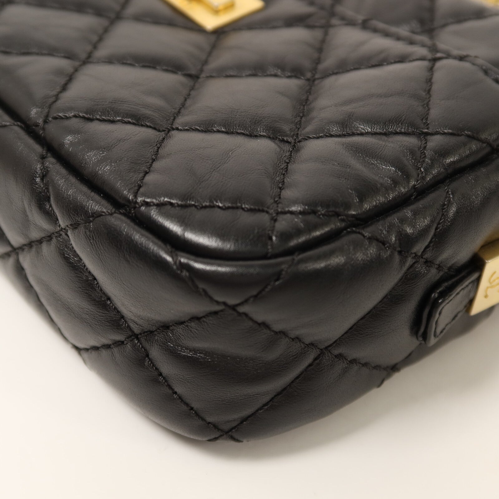 CHANEL 牛皮皮革Small Reissue 2.55 Camera Bag金扣鏈帶肩背袋