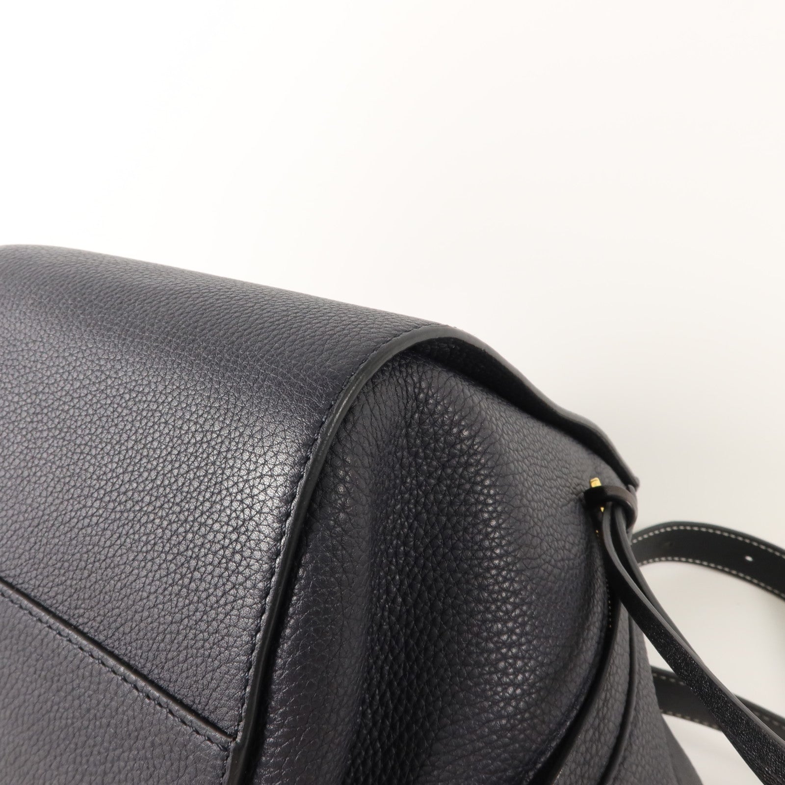 LOEWE 牛皮皮革Hammock Small手挽肩背兩用袋