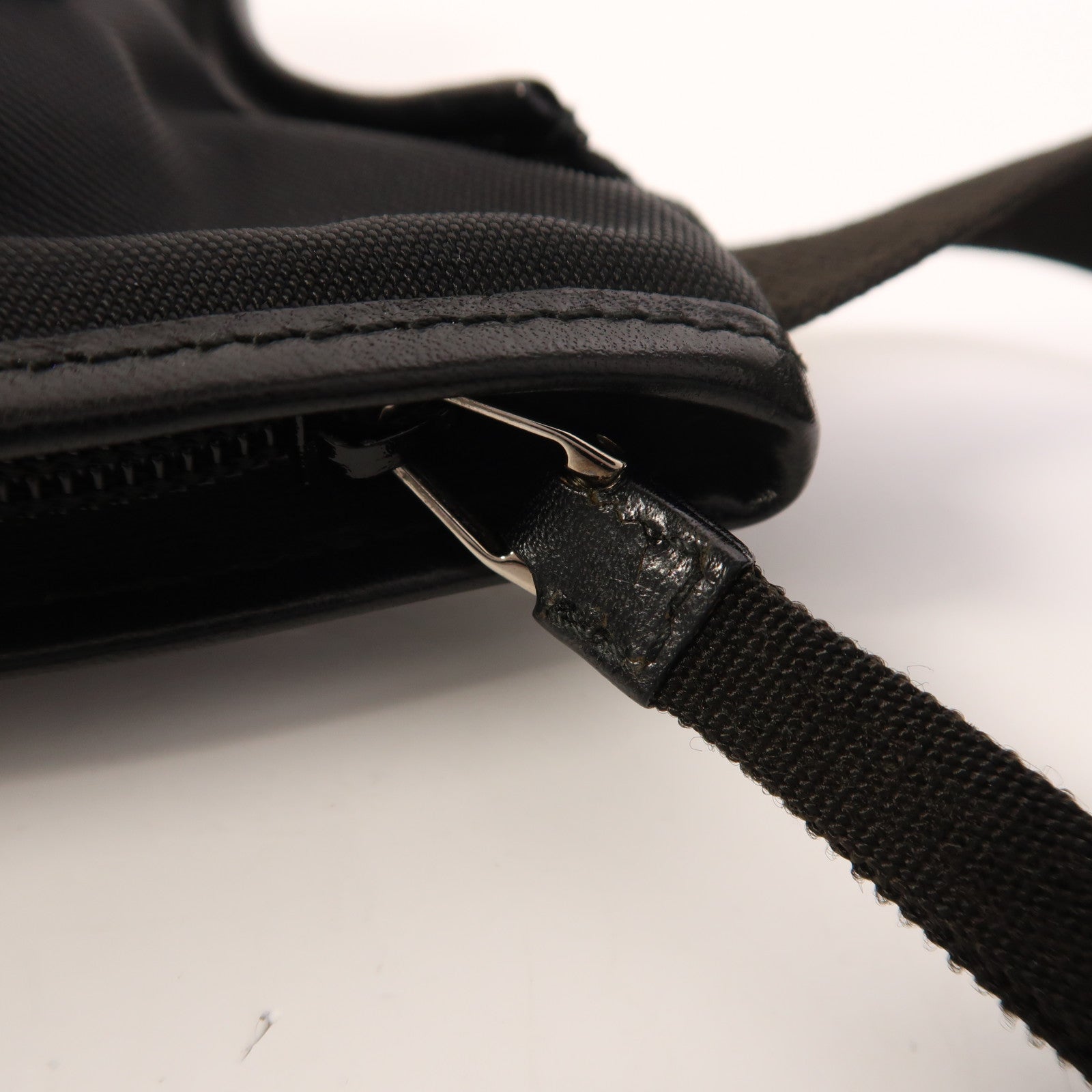 GUCCI 帆布Waist Bag銀扣腰包