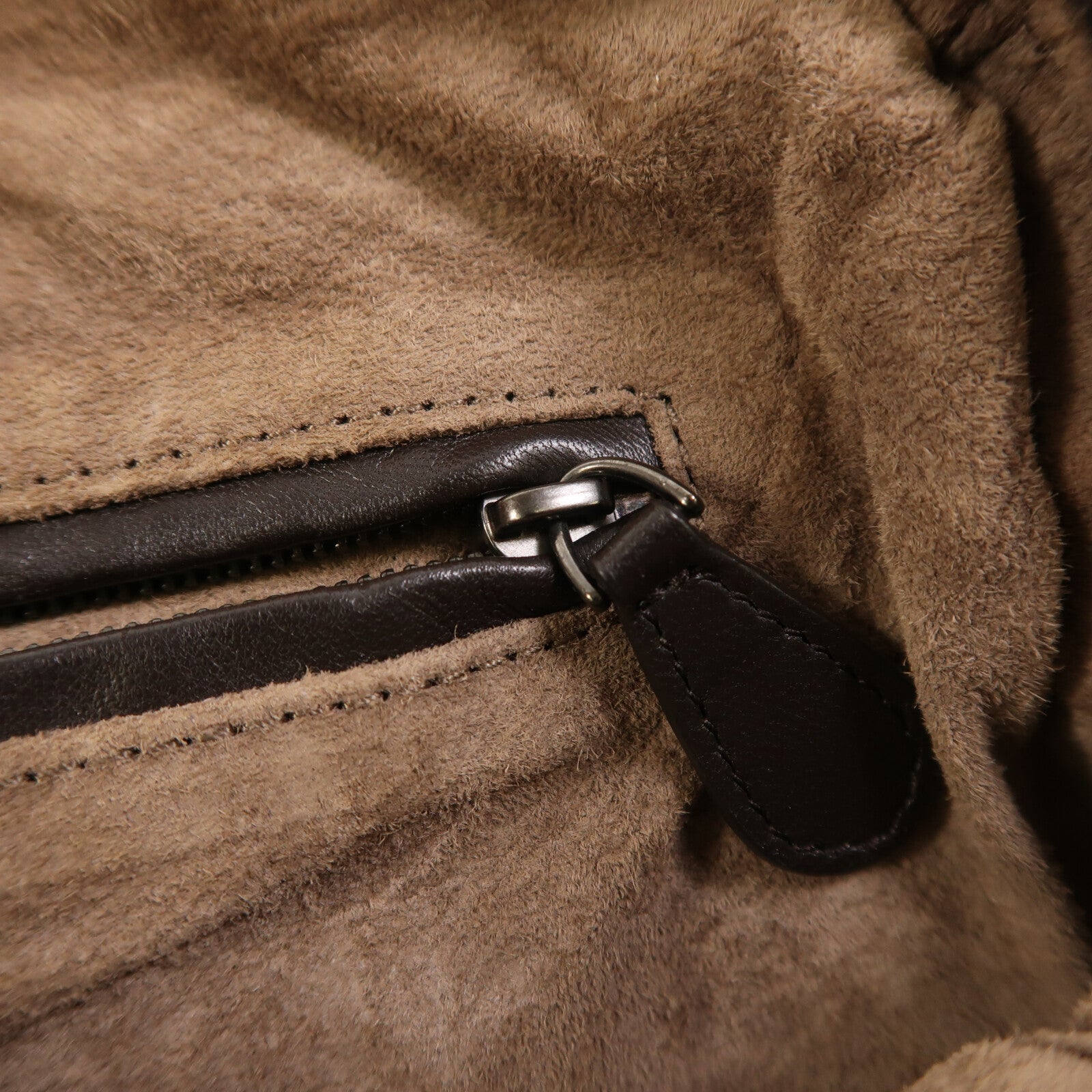 BOTTEGA VENETA 羊皮皮革Shoulder Bag肩背袋