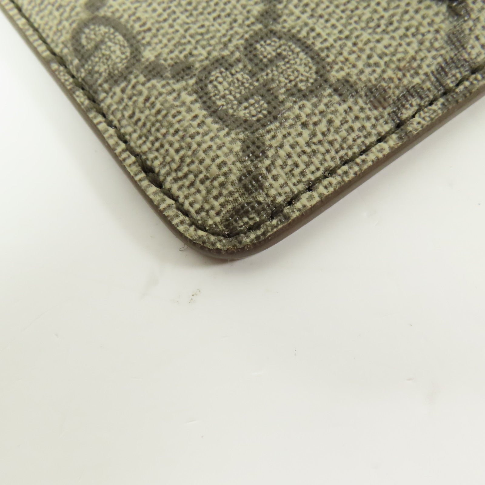 GUCCI GG Bi-color Magnetic Card Case 817197 FACQC 9773 Coated Canvas