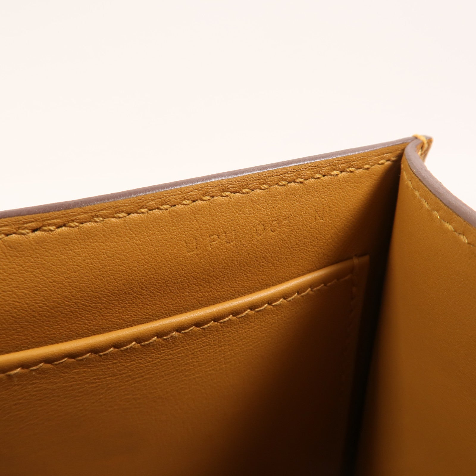 HERMES Chevre皮革Geta肩背袋Caramel