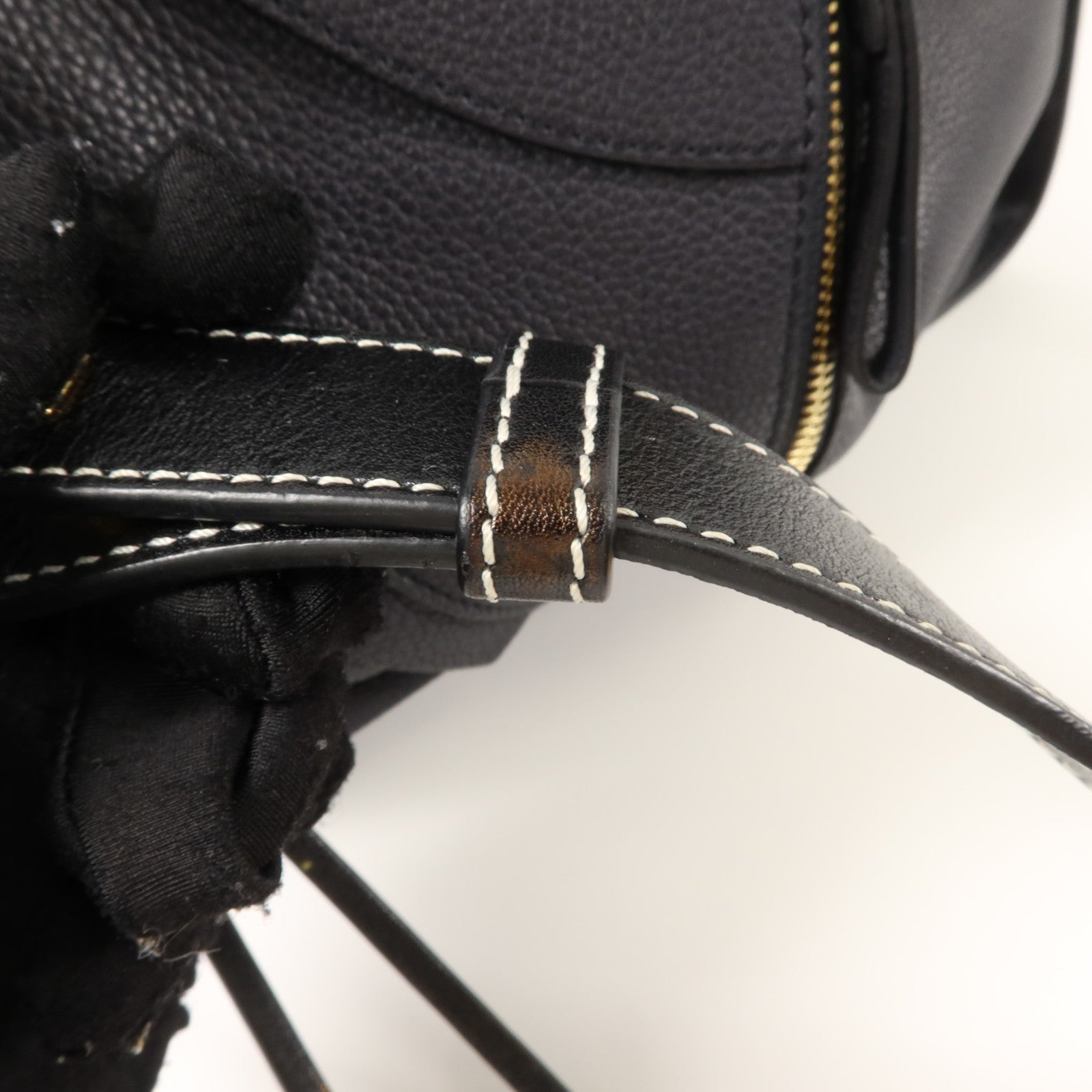 LOEWE 牛皮皮革Hammock Small手挽肩背兩用袋