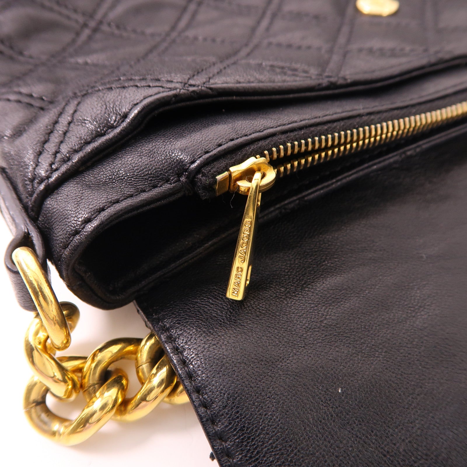 MARC JACOBS 牛皮皮革Chain Shoulder金扣鏈帶肩背袋