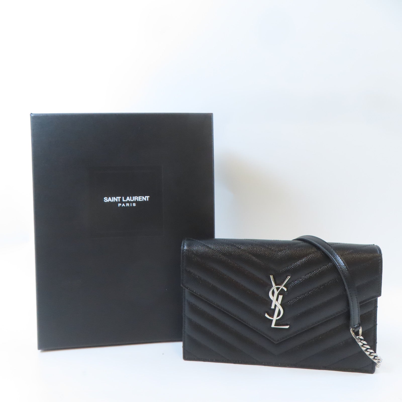 SAINT LAURENT 牛皮皮革Cassandra銀扣鏈帶肩背袋黑色