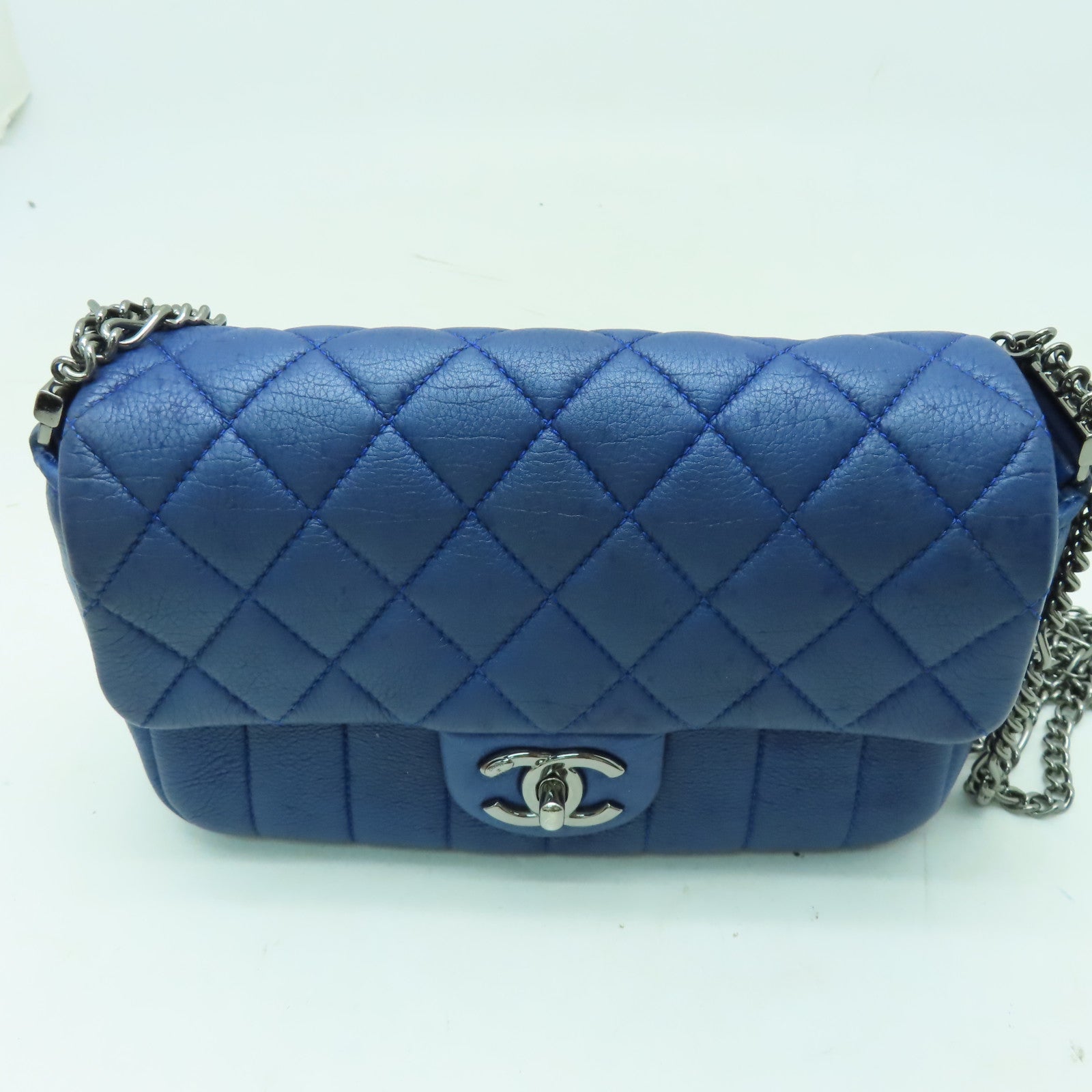 CHANEL 【激減優惠】菱格牛皮皮革Chain Shoulder銀扣鏈帶肩背袋藍色