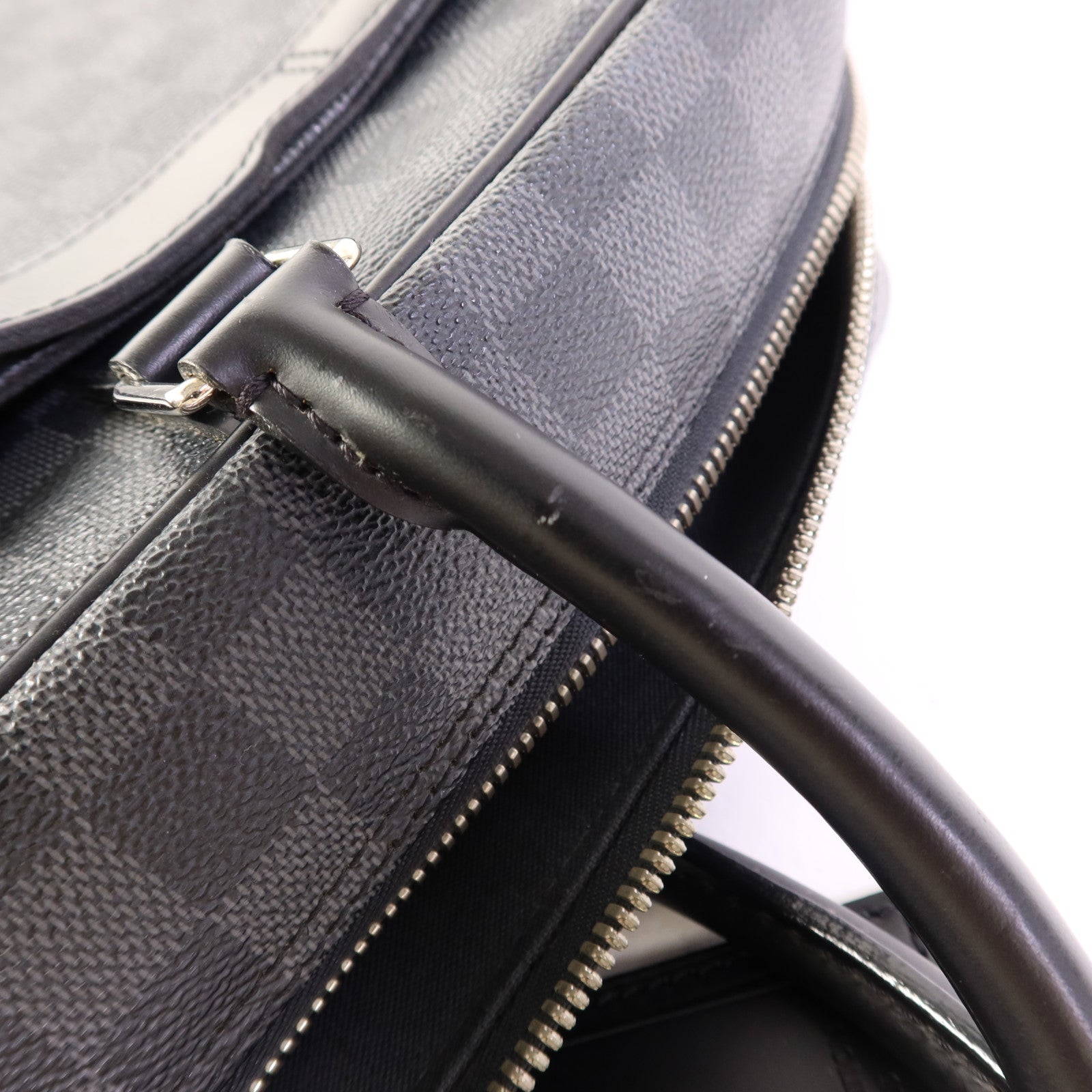 LOUIS VUITTON Damier Graphite Porte Documents Voyage銀扣肩背袋