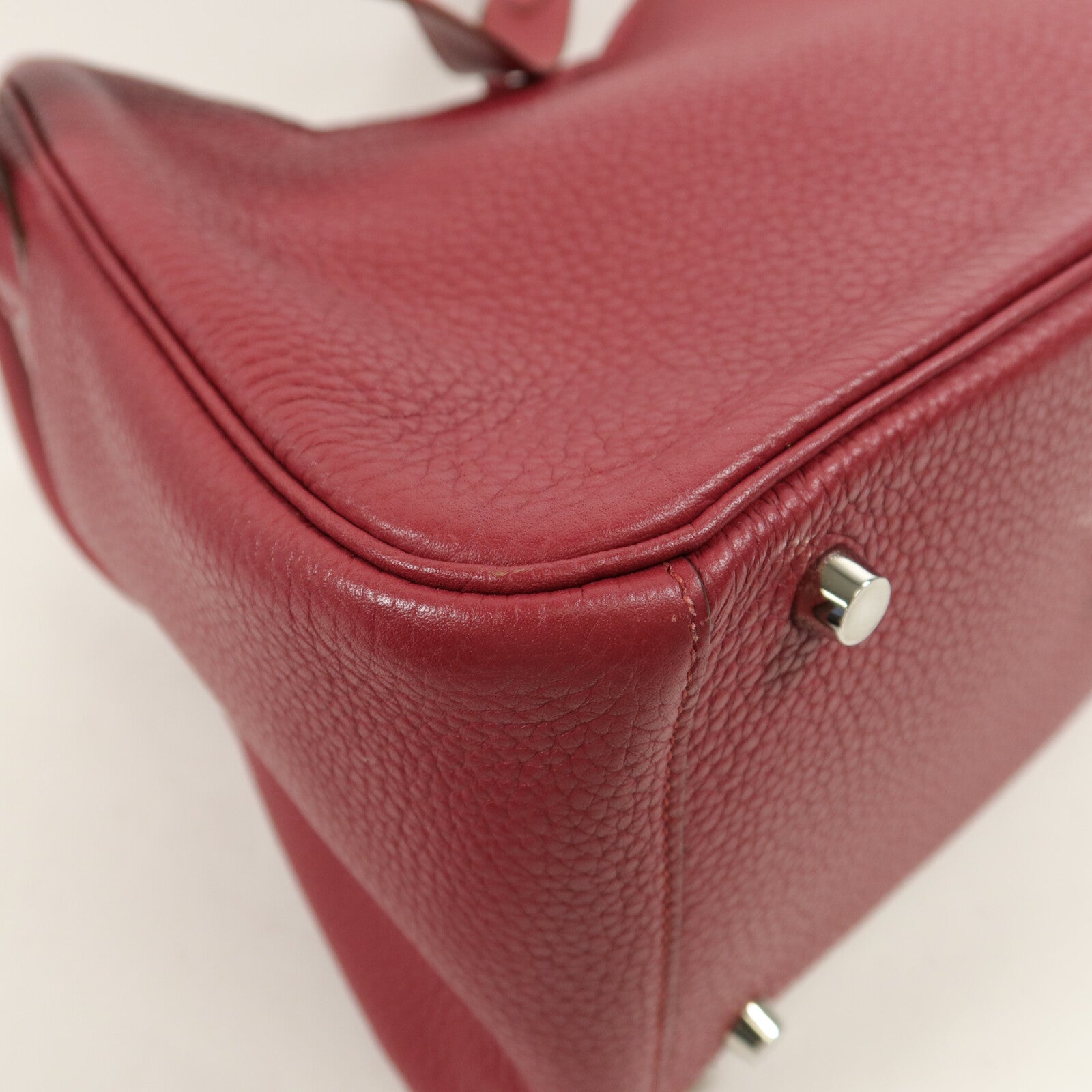 HERMES Clemence皮革Lindy 30肩背袋Ruby