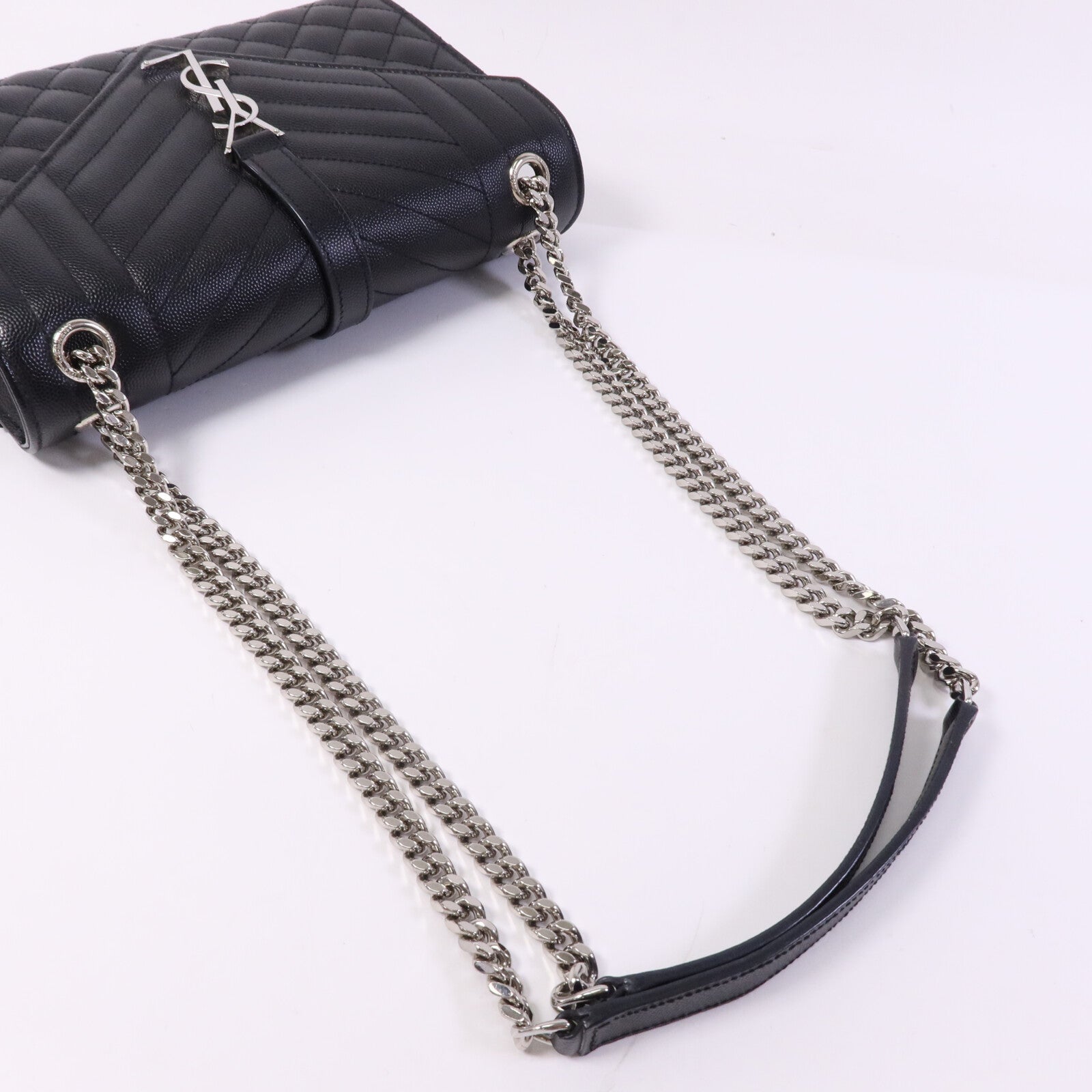 SAINT LAURENT 牛皮皮革Envelope Medium銀扣鏈帶肩背袋