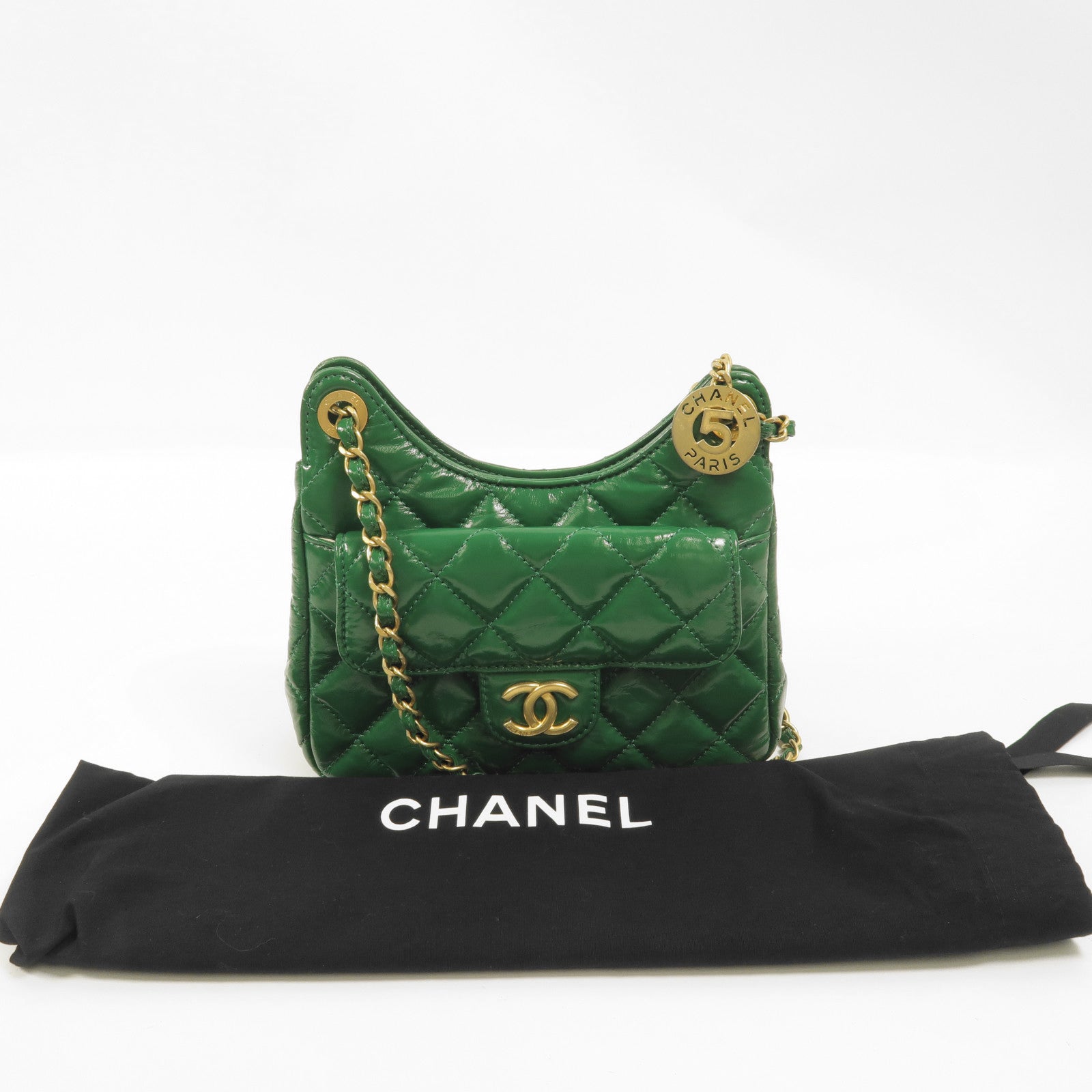 CHANEL 牛皮皮革Wavy CC Hobo Small鏈帶肩背袋