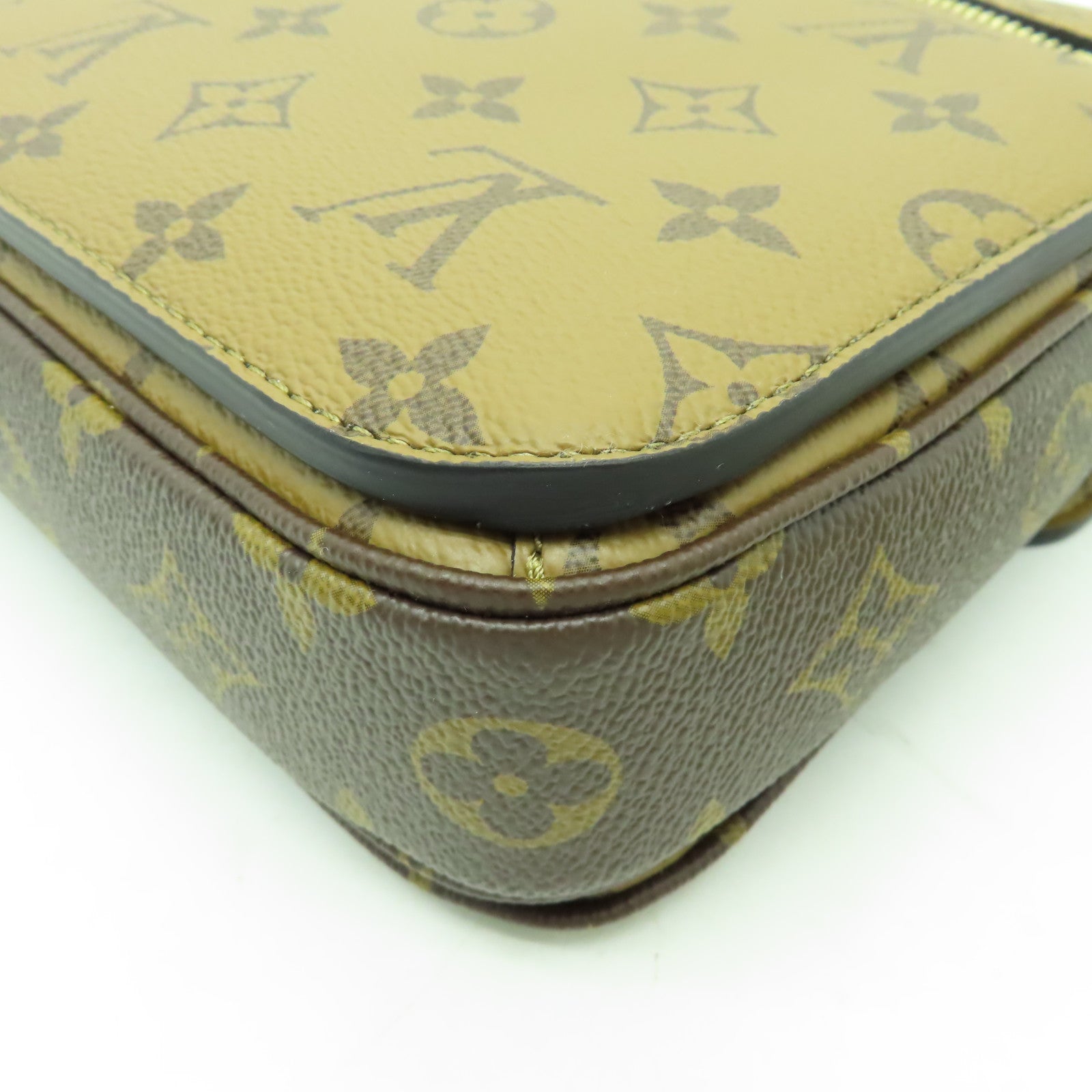 LOUIS VUITTON Monogram Reverse Pochette Metis金扣手挽肩背兩用袋啡色