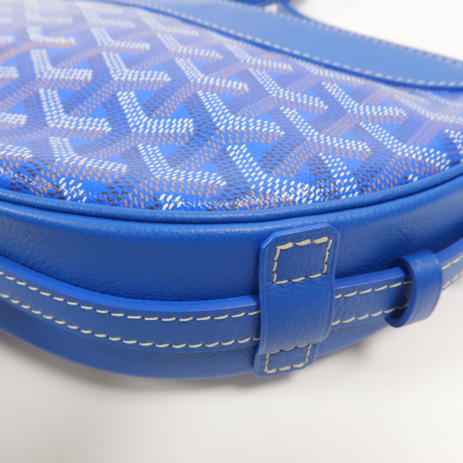 GOYARD Goyardine帆布/皮革Hirondelle Bag肩背袋