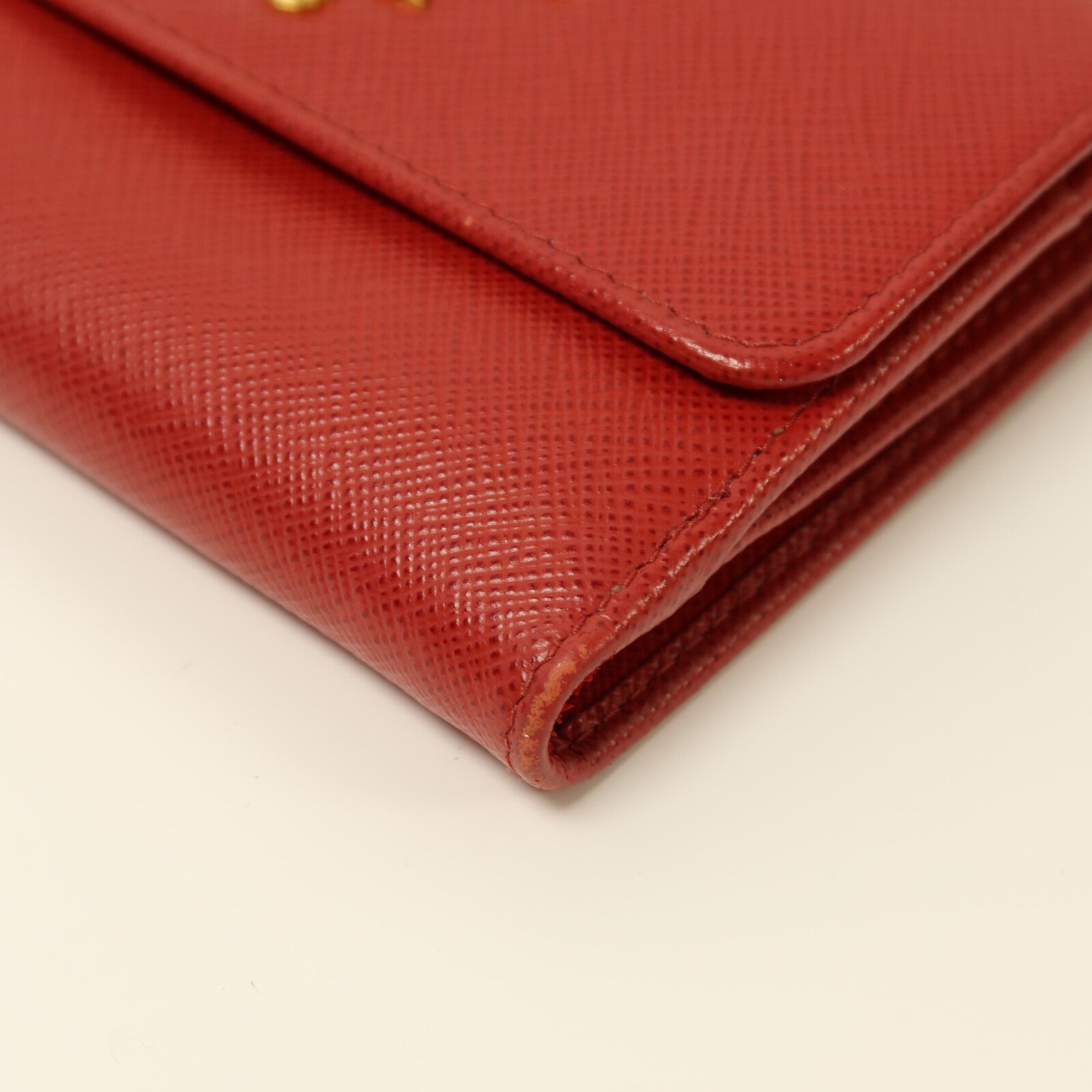 PRADA 牛皮皮革Portafoglio Pattina金扣錢包