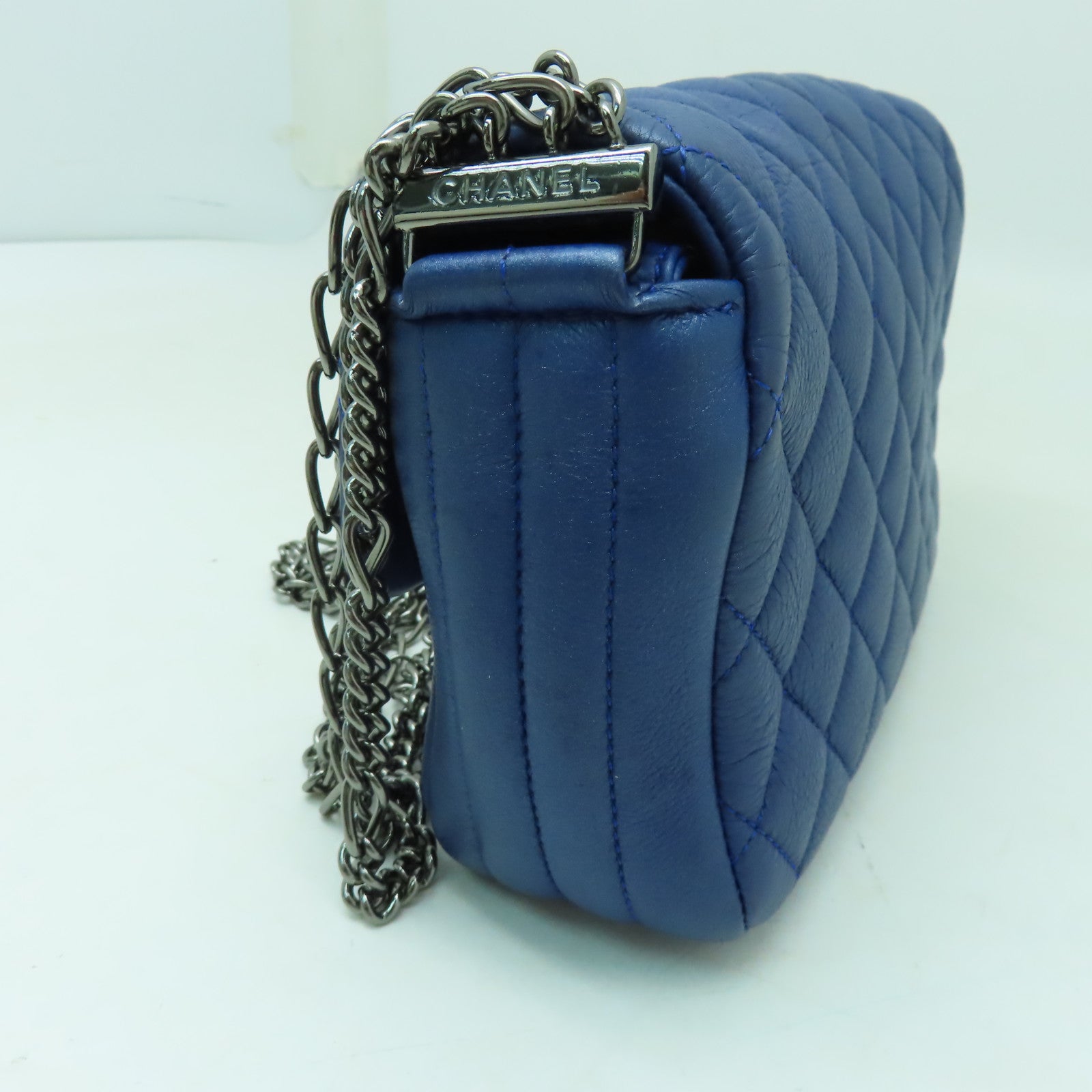 CHANEL 【激減優惠】菱格牛皮皮革Chain Shoulder銀扣鏈帶肩背袋藍色